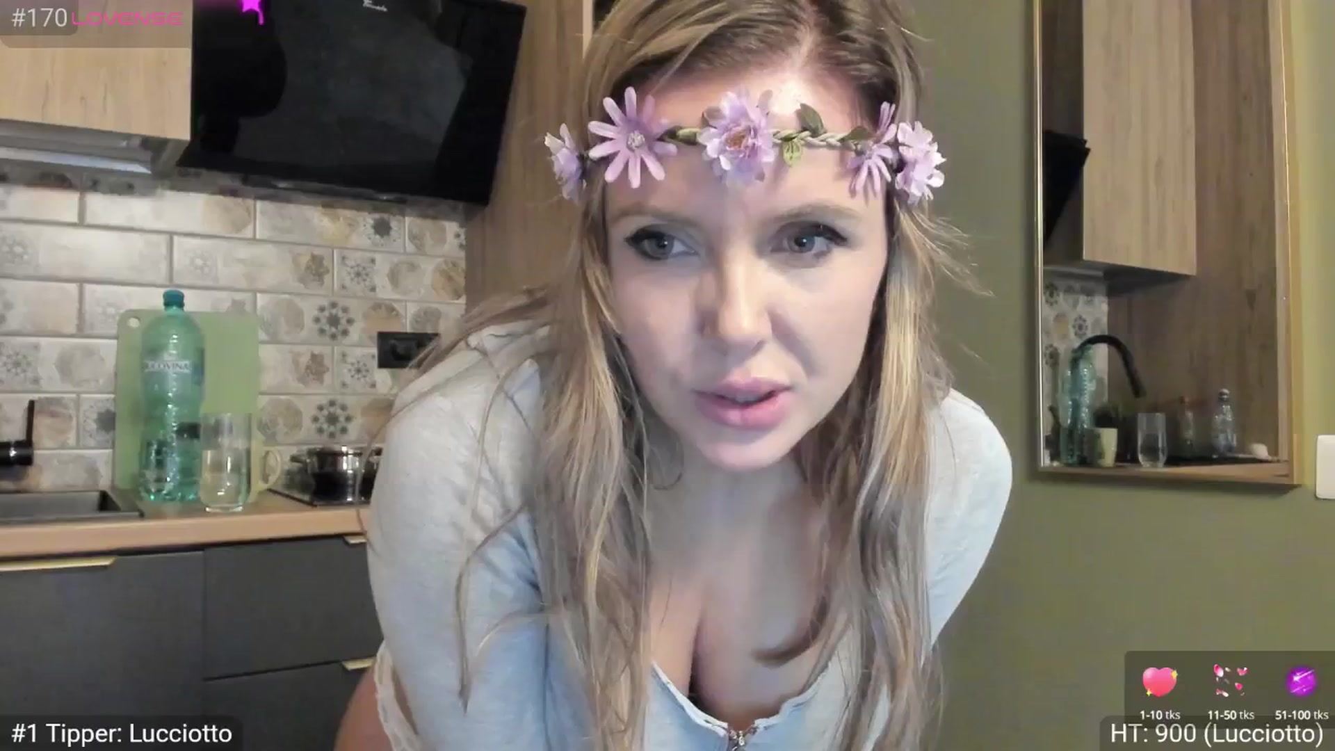 Gallery image thumbnail from Dani_Angel's myfreecams stream on, 03/30/2025, 23:25 image 8 of 20
