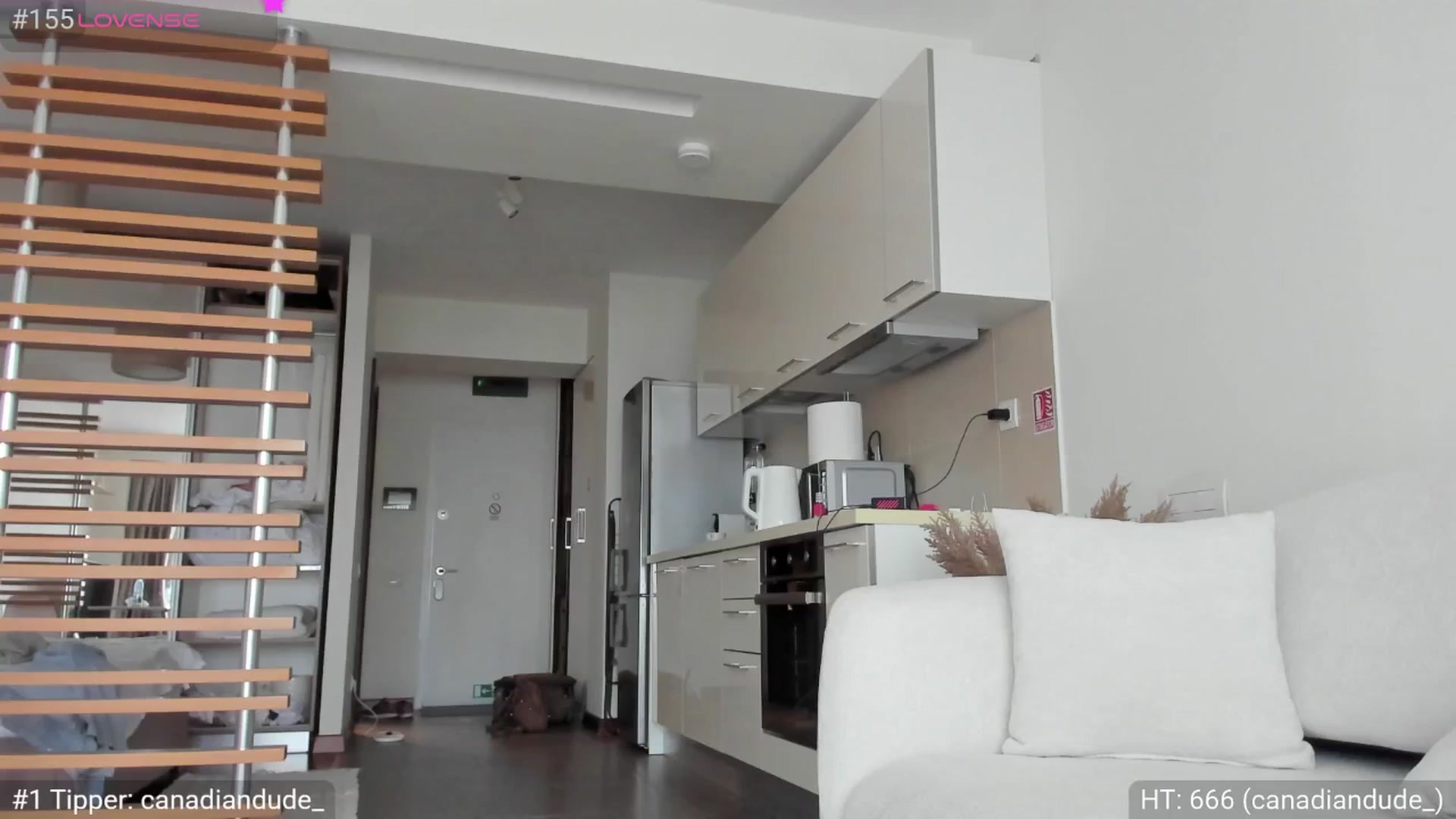 Gallery image thumbnail from Dani_Angel's myfreecams stream on, 04/03/2025, 05:33 image 14 of 20