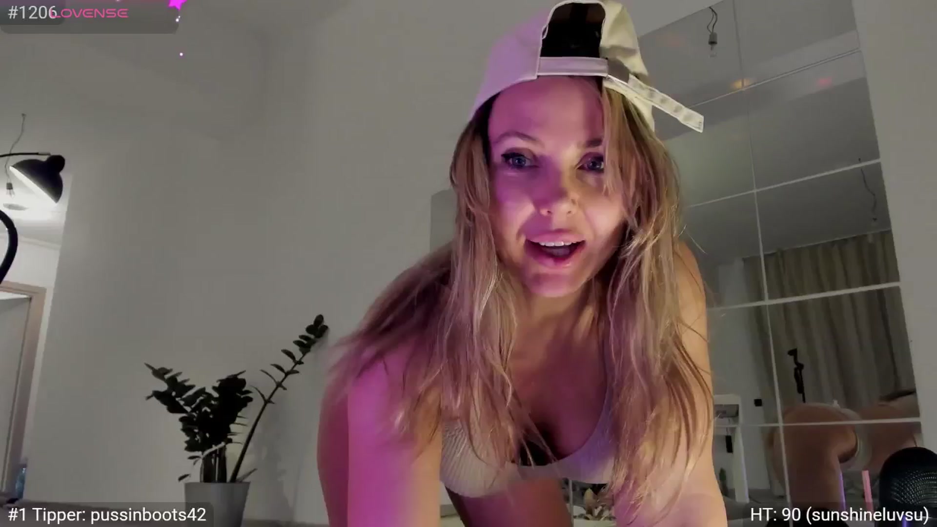 Gallery image thumbnail from Dani_Angel's myfreecams stream on, 05/12/2025, 23:23 image 11 of 20