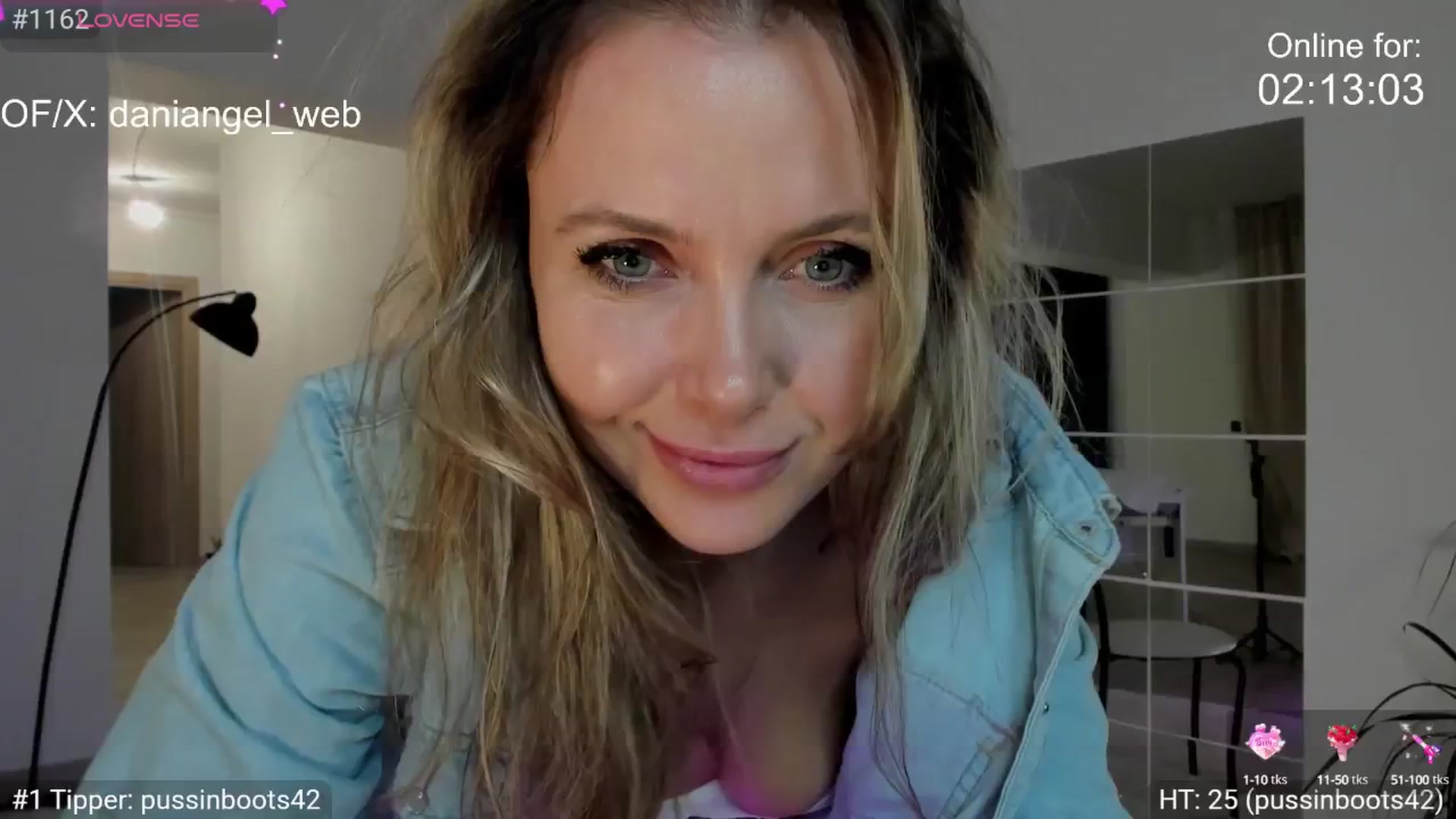 Gallery image thumbnail from Dani_Angel's myfreecams stream on, 05/13/2025, 21:49 image 1 of 20
