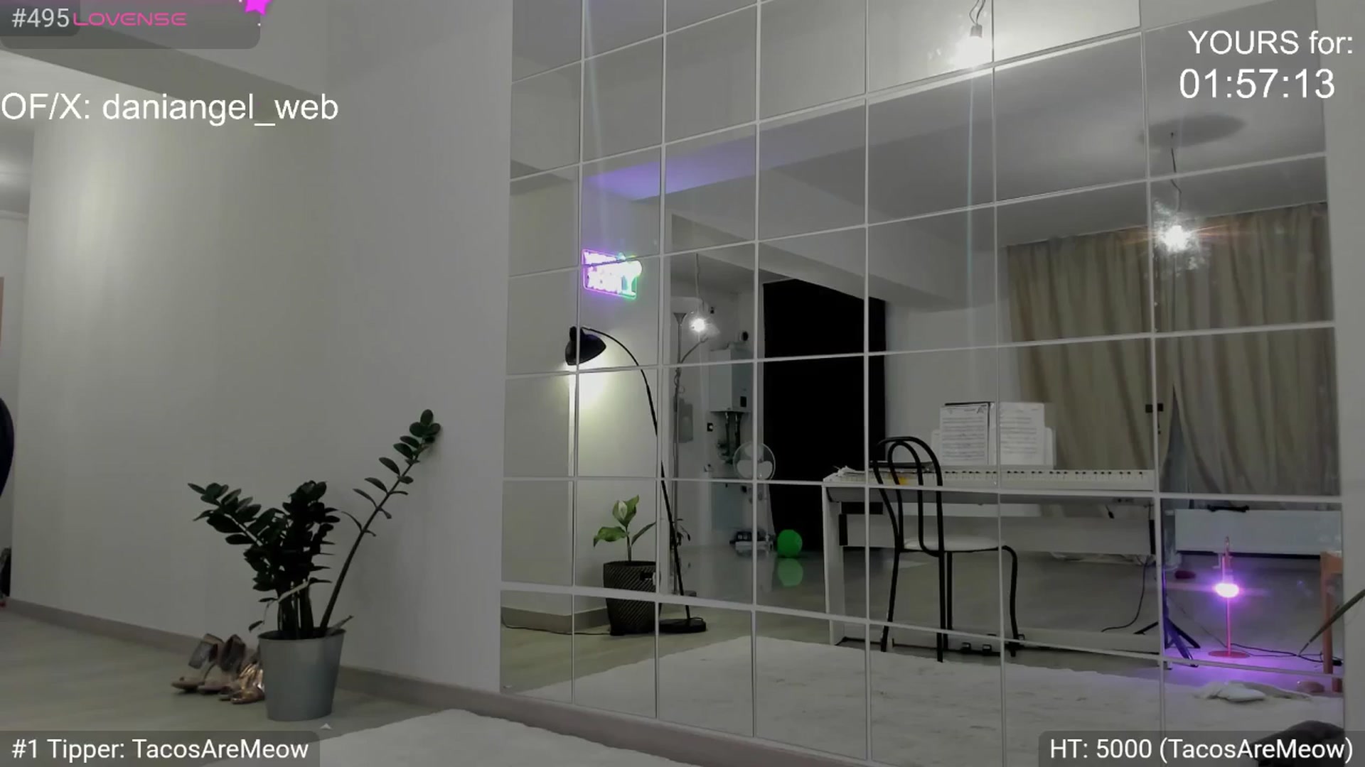 Gallery image thumbnail from Dani_Angel's myfreecams stream on, 05/19/2025, 23:12 image 2 of 20