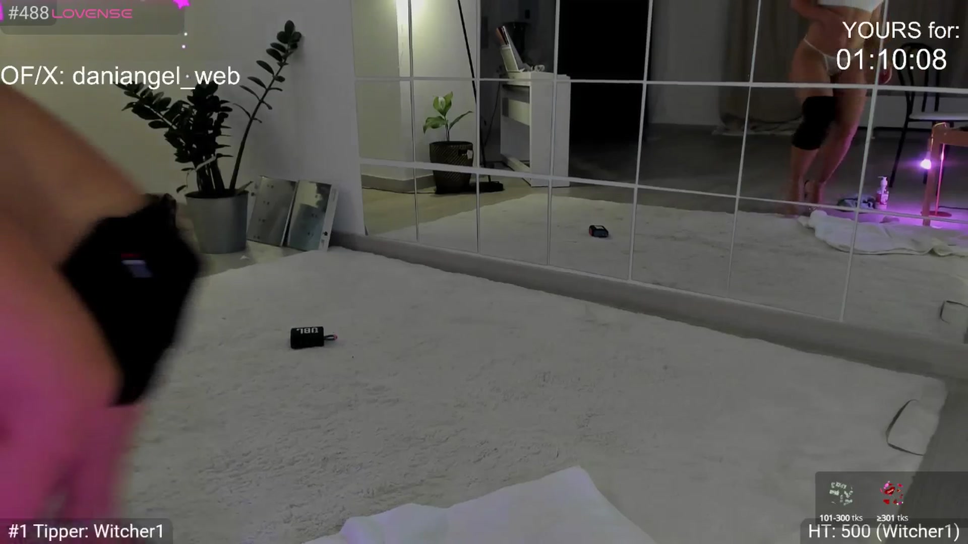 Gallery image thumbnail from Dani_Angel's myfreecams stream on, 05/20/2025, 22:09 image 19 of 20
