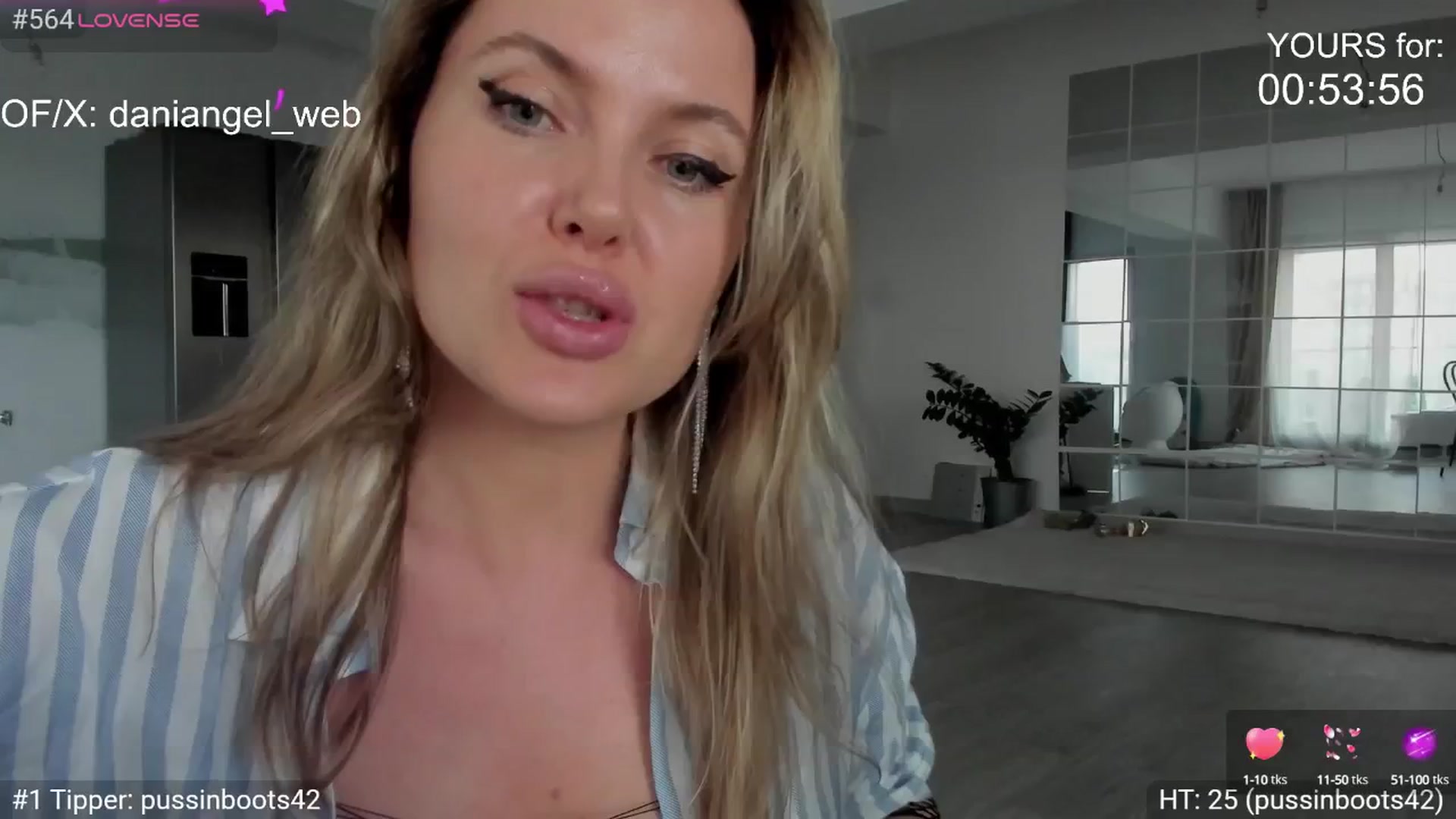 Gallery image thumbnail from Dani_Angel's myfreecams stream on, 06/04/2025, 15:14 image 5 of 20