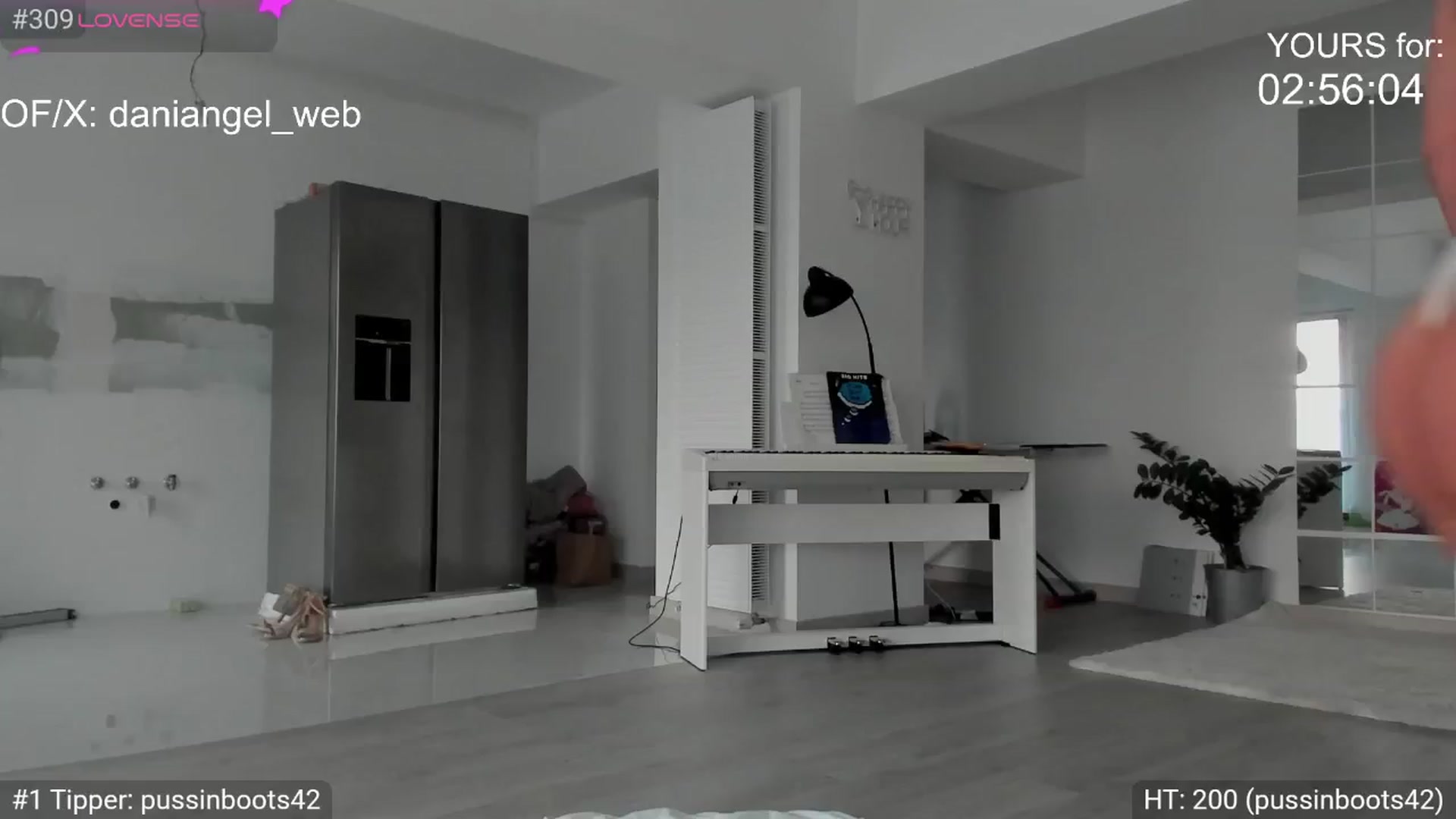 Gallery image thumbnail from Dani_Angel's myfreecams stream on, 06/12/2025, 17:45 image 19 of 20