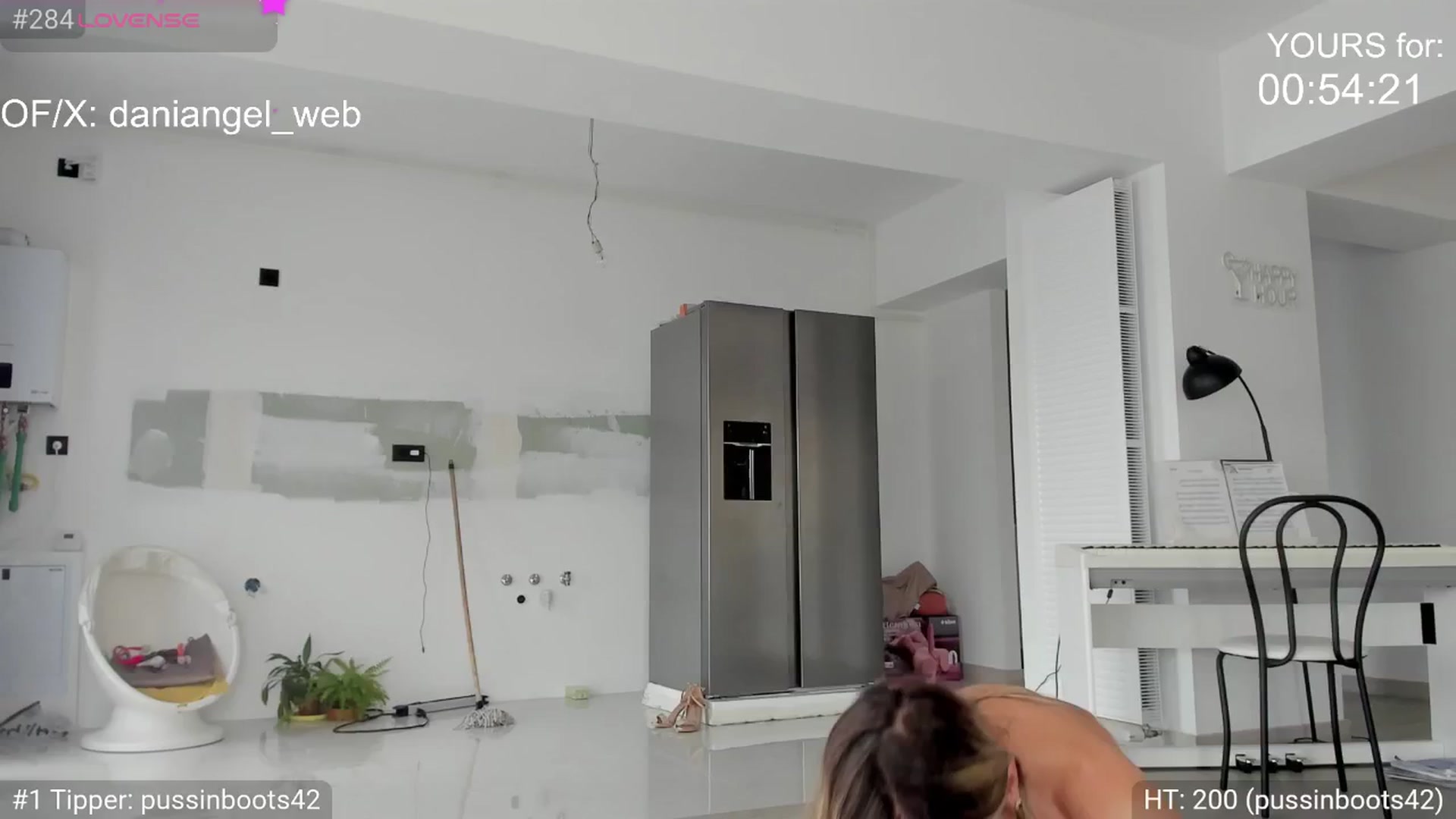 Gallery image thumbnail from Dani_Angel's myfreecams stream on, 06/14/2025, 14:53 image 6 of 20