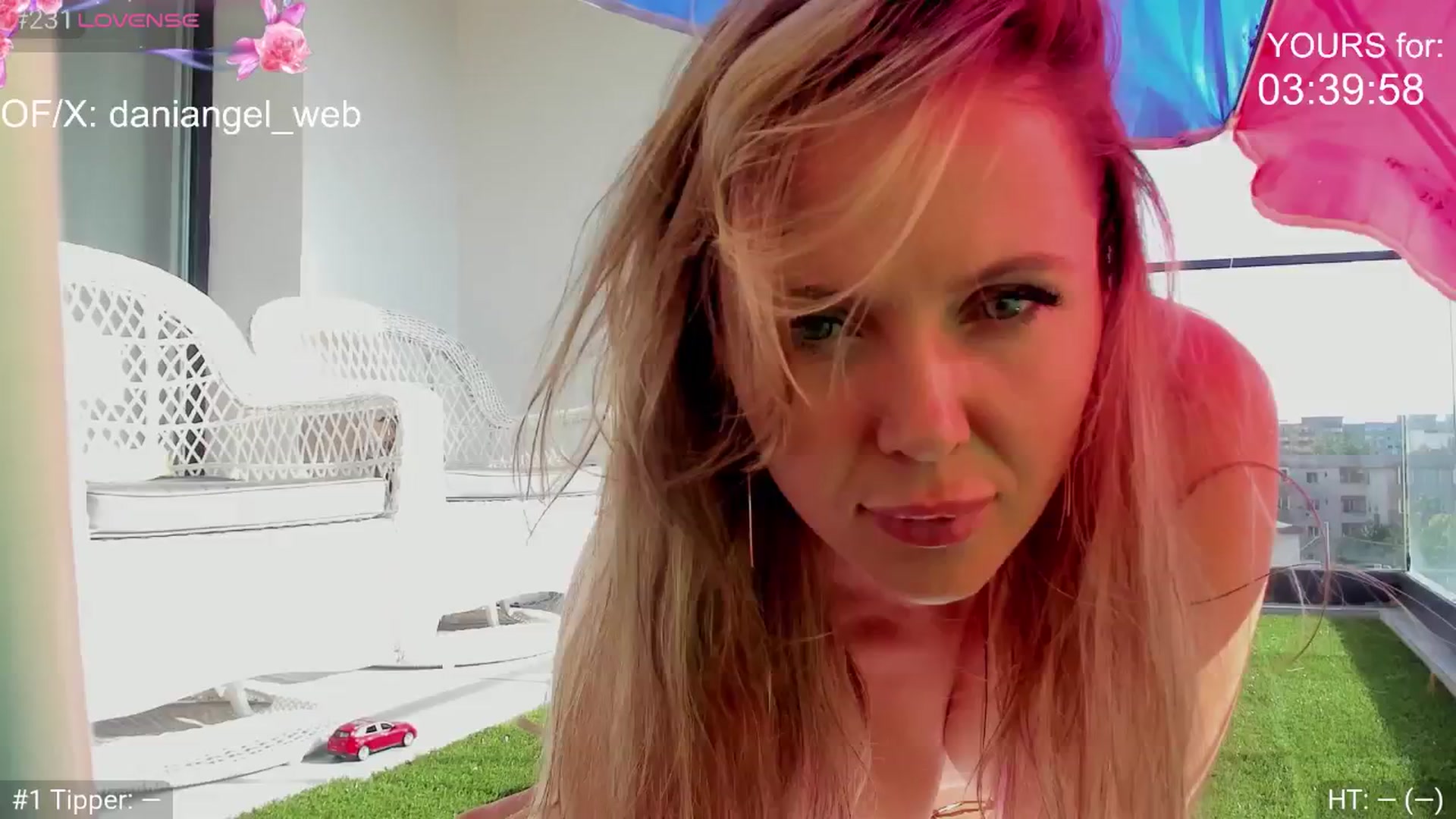 Gallery image thumbnail from Dani_Angel's myfreecams stream on, 06/27/2025, 15:59 image 9 of 20