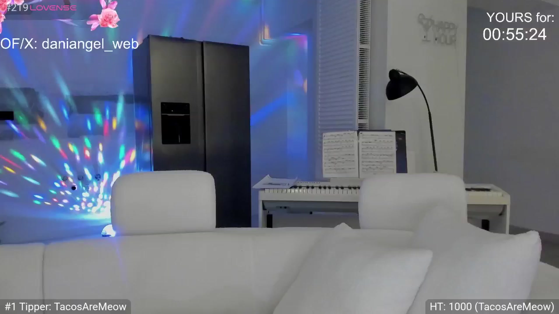 Gallery image thumbnail from Dani_Angel's myfreecams stream on, 06/27/2025, 18:33 image 5 of 20
