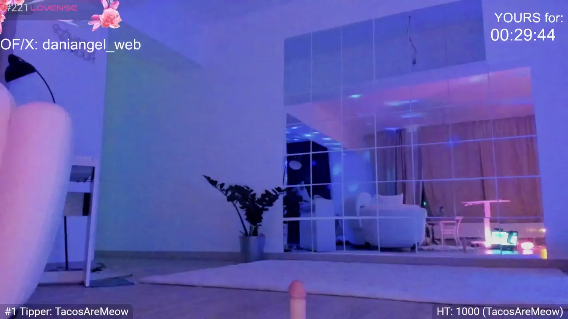 Gallery image thumbnail from Dani_Angel's myfreecams stream on, 06/27/2025, 18:33 image 19 of 20