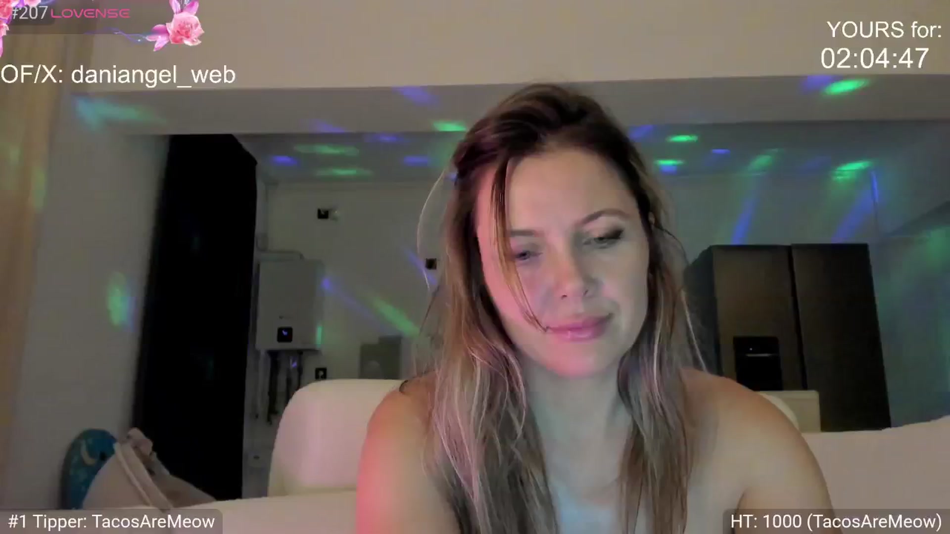 Gallery image thumbnail from Dani_Angel's myfreecams stream on, 06/29/2025, 21:04 image 1 of 20