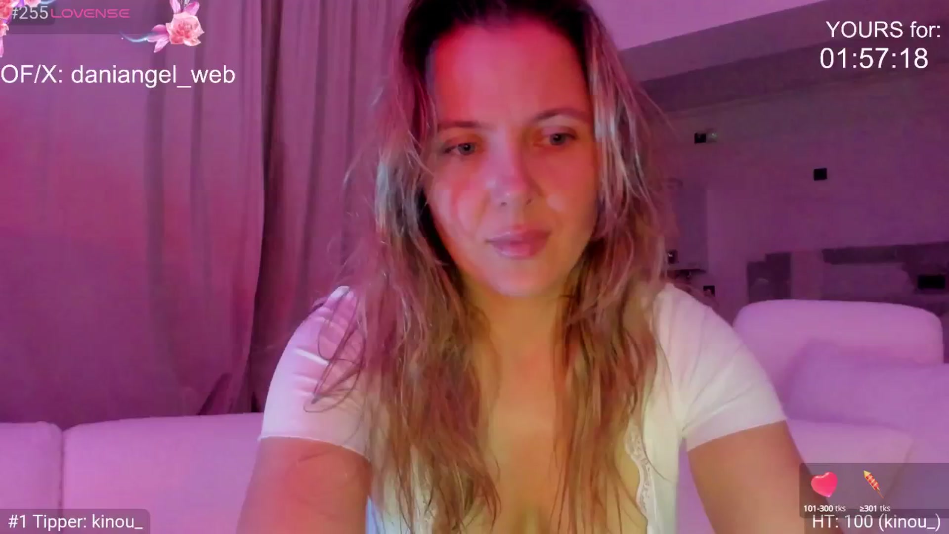Gallery image thumbnail from Dani_Angel's myfreecams stream on, 07/10/2025, 19:22 image 17 of 20