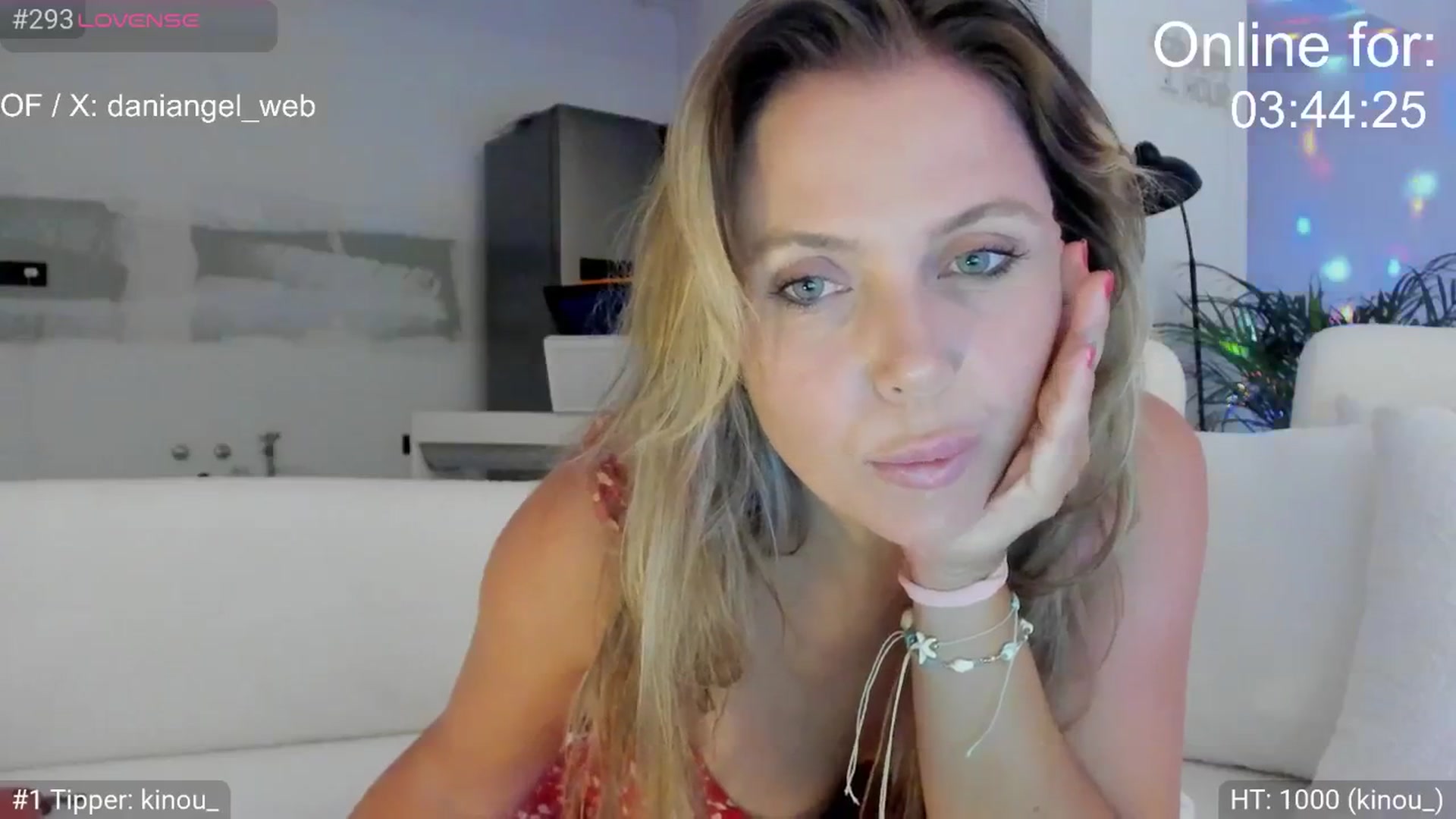 Gallery image thumbnail from Dani_Angel's myfreecams stream on, 07/19/2025, 18:53 image 7 of 20