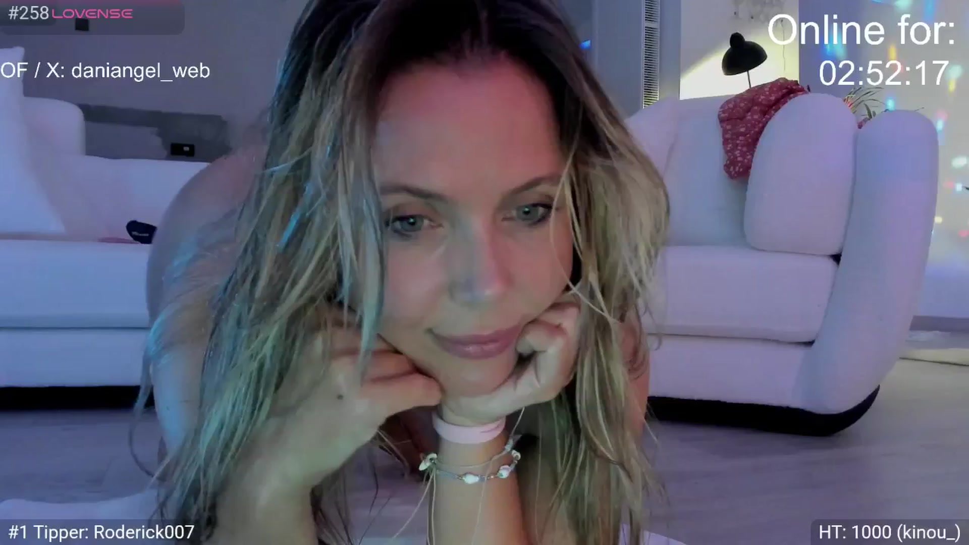 Gallery image thumbnail from Dani_Angel's myfreecams stream on, 07/19/2025, 20:56 image 16 of 20