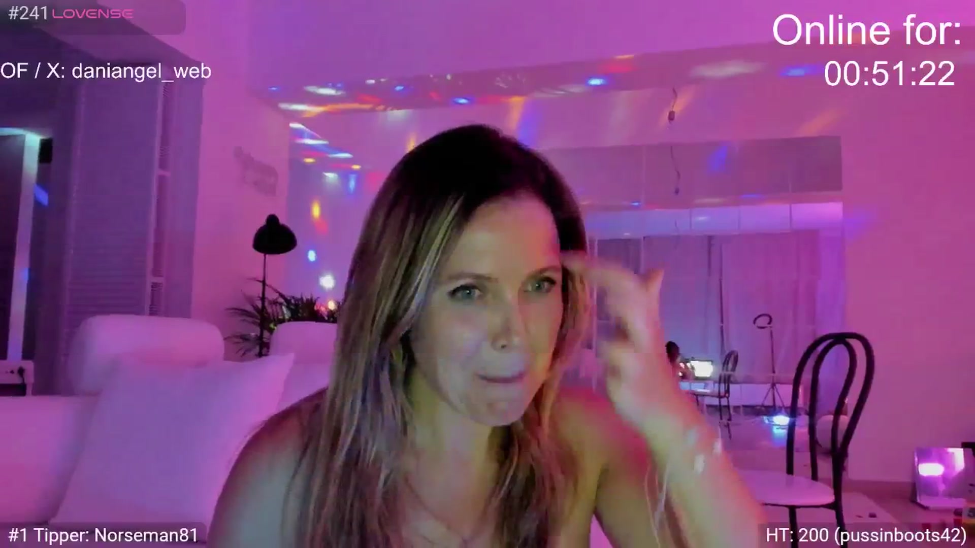 Gallery image thumbnail from Dani_Angel's myfreecams stream on, 07/23/2025, 21:08 image 18 of 20
