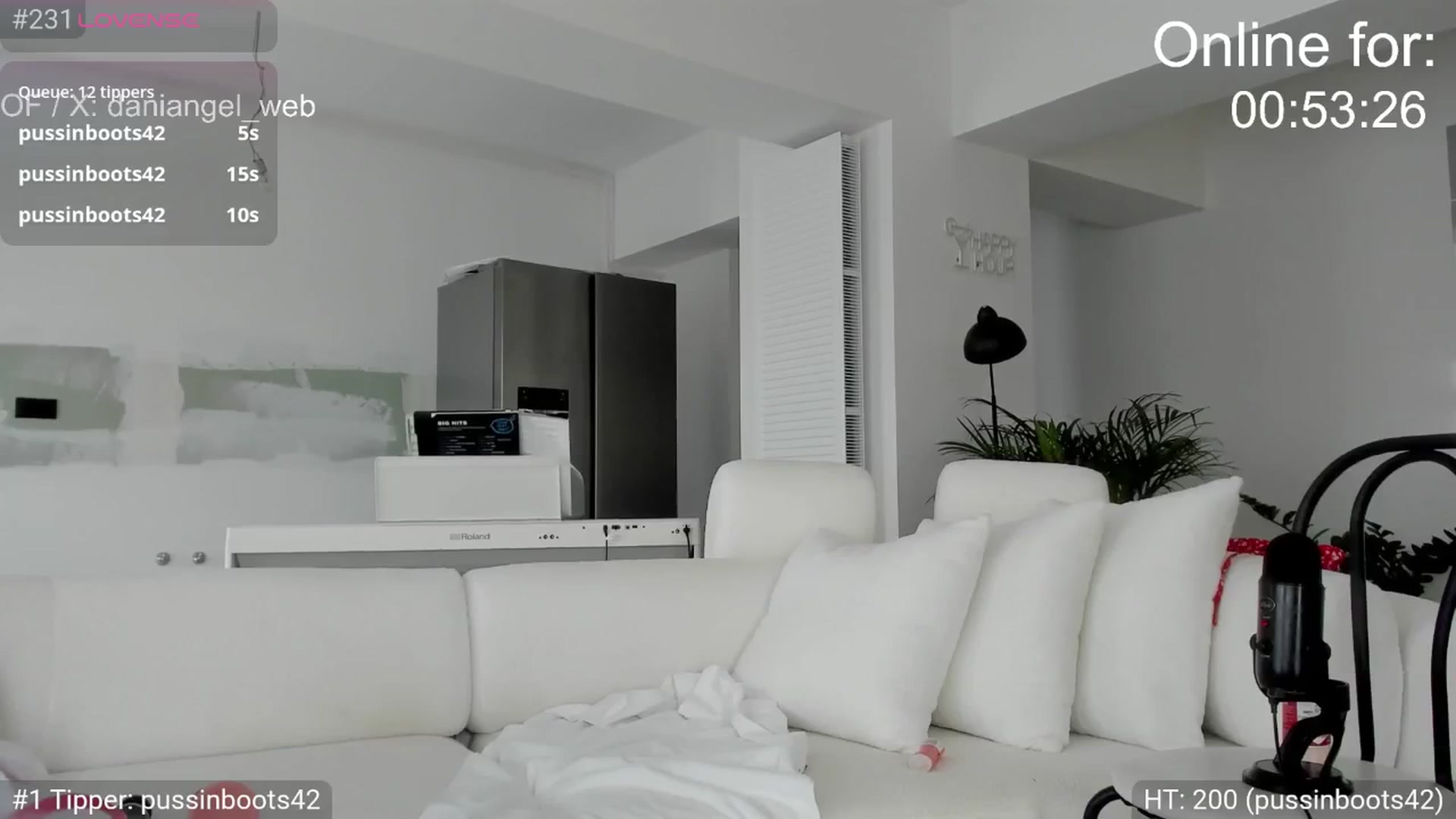 Gallery image thumbnail from Dani_Angel's myfreecams stream on, 07/25/2025, 14:36 image 7 of 20