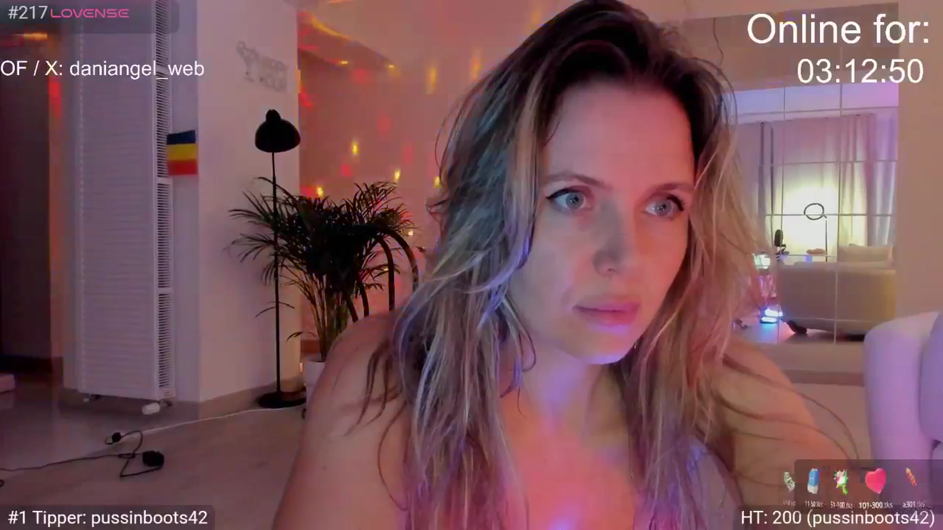 Gallery image thumbnail from Dani_Angel's myfreecams stream on, 07/30/2025, 18:45 image 17 of 20