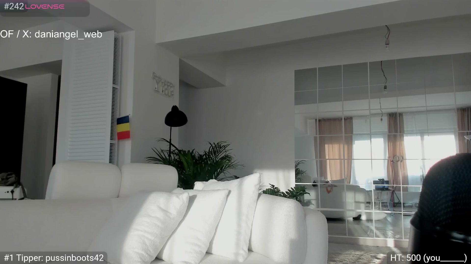 Gallery image thumbnail from Dani_Angel's myfreecams stream on, 08/02/2025, 16:57 image 13 of 20