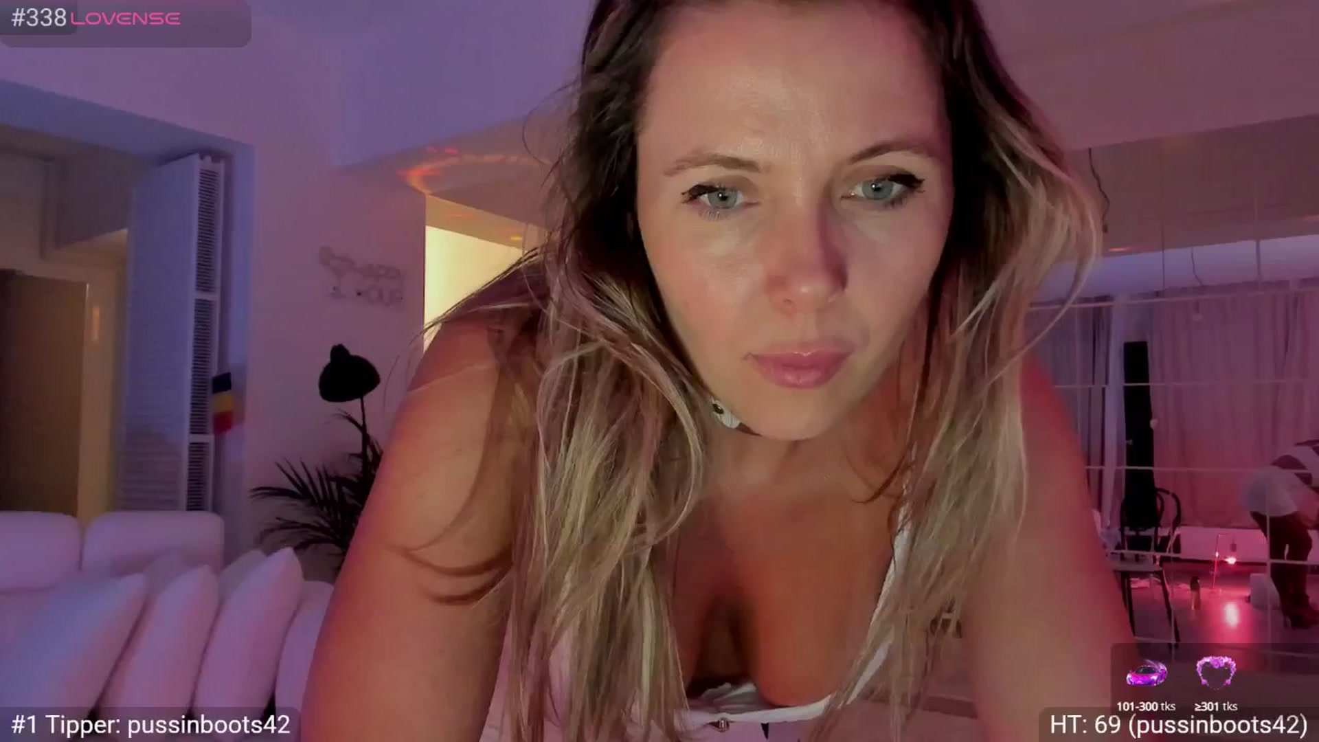 Gallery image thumbnail from Dani_Angel's myfreecams stream on, 08/27/2025, 20:07 image 6 of 20