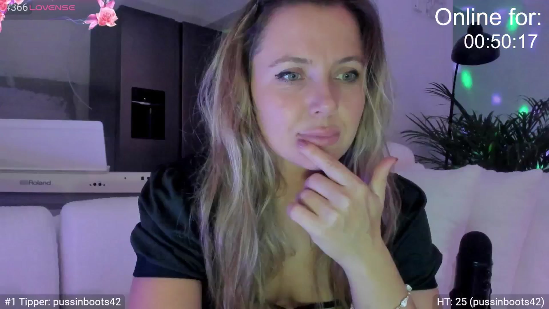 Gallery image thumbnail from Dani_Angel's myfreecams stream on, 09/01/2025, 19:17 image 1 of 20