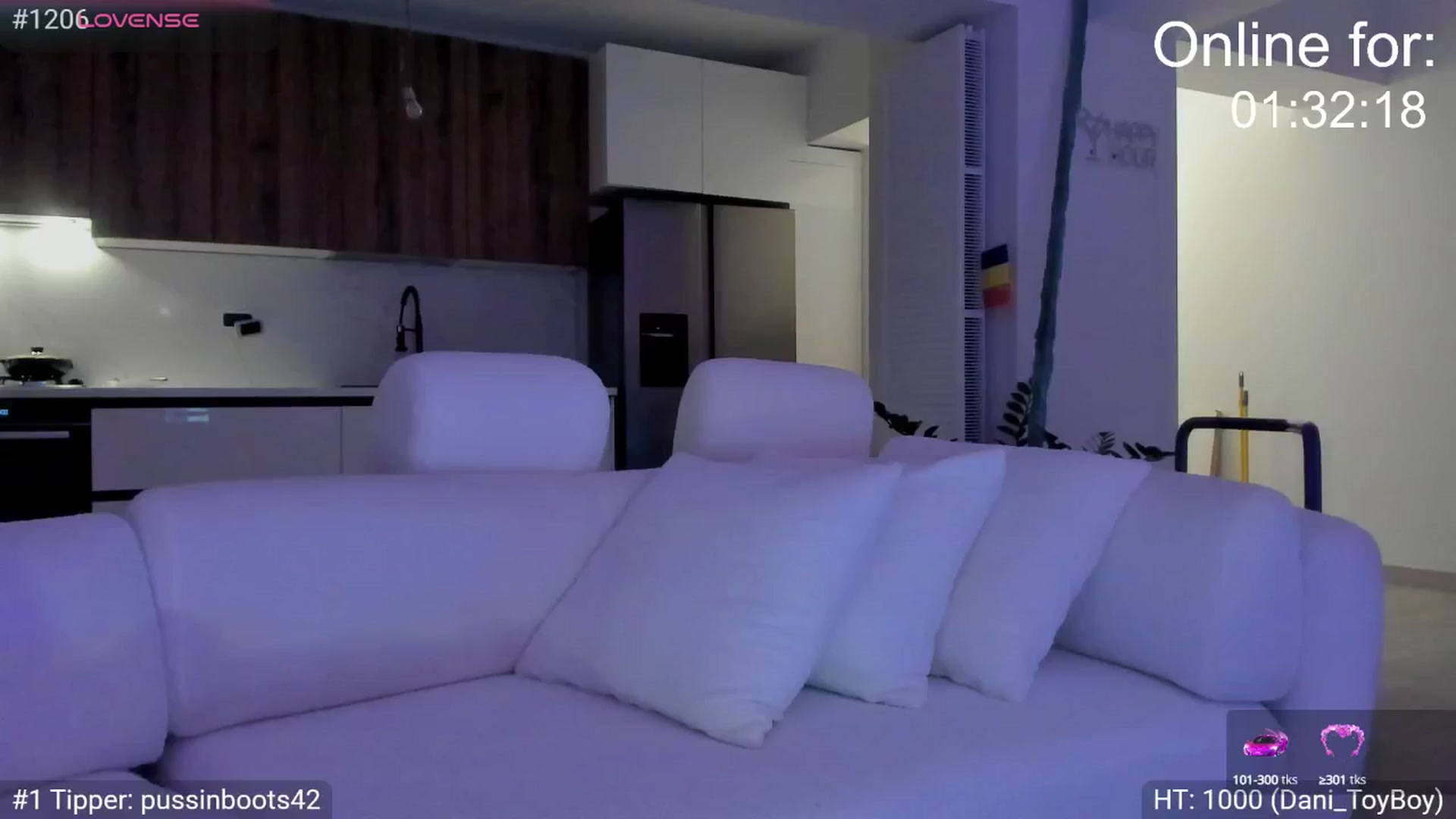 Gallery image thumbnail from Dani_Angel's myfreecams stream on, 10/08/2025, 19:39 image 17 of 20