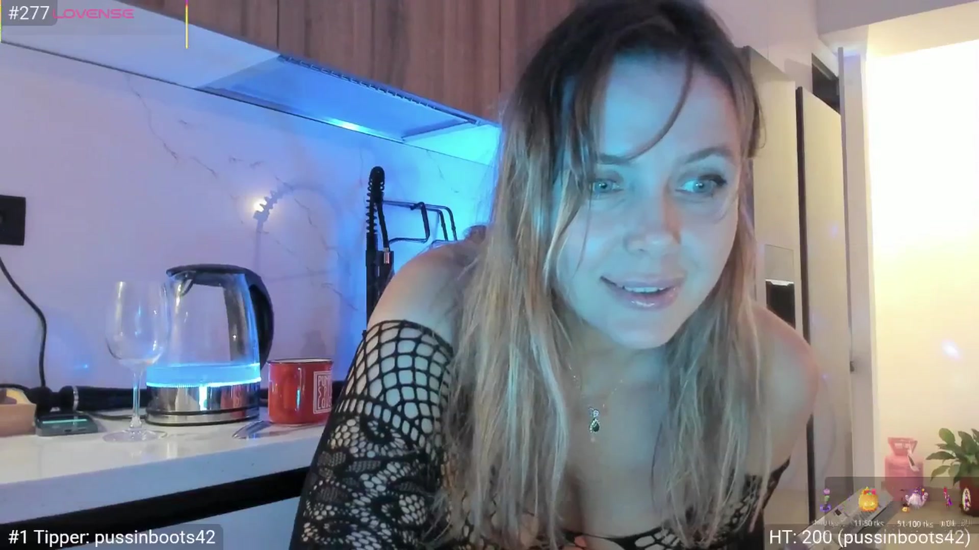 Gallery image thumbnail from Dani_Angel's myfreecams stream on, 10/29/2025, 22:12 image 8 of 20