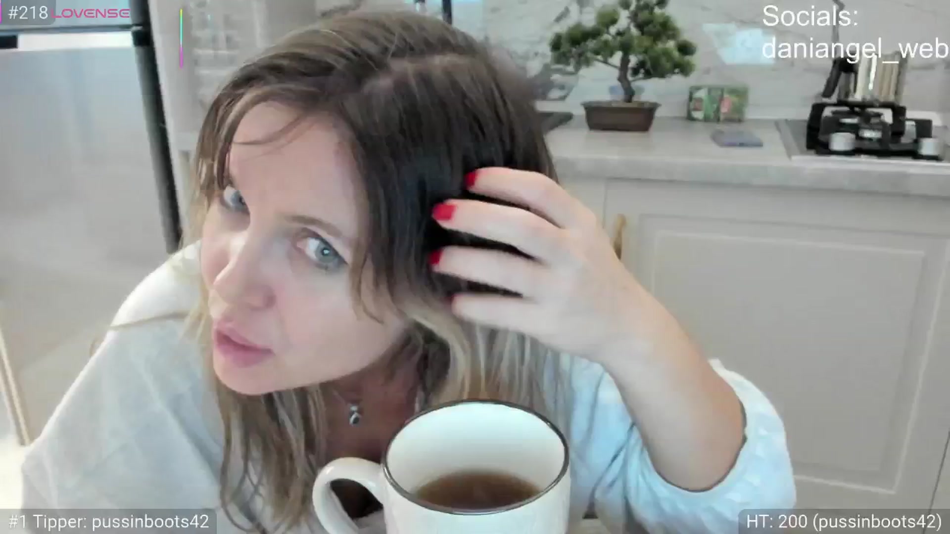 Gallery image thumbnail from Dani_Angel's myfreecams stream on, 11/07/2025, 22:06 image 7 of 20