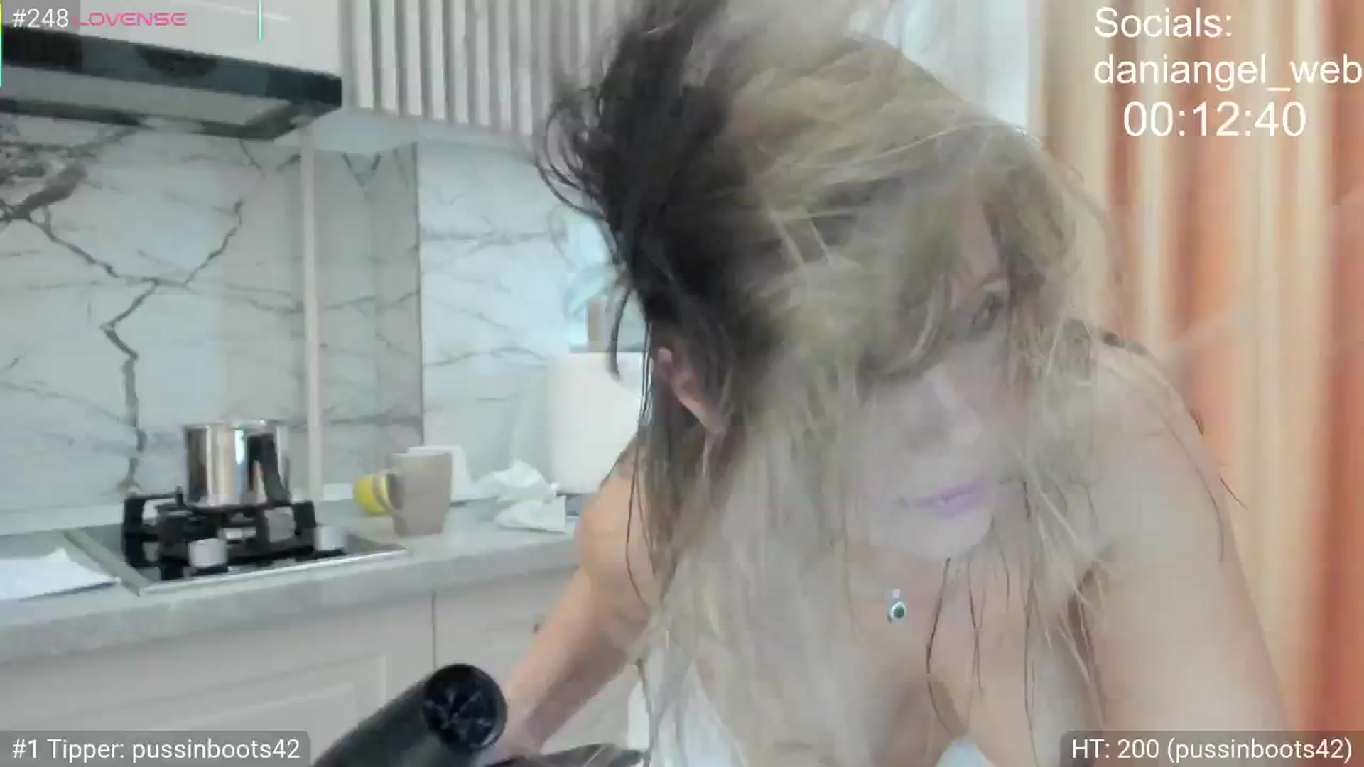 Gallery image thumbnail from Dani_Angel's myfreecams stream on, 11/09/2025, 10:55 image 19 of 20