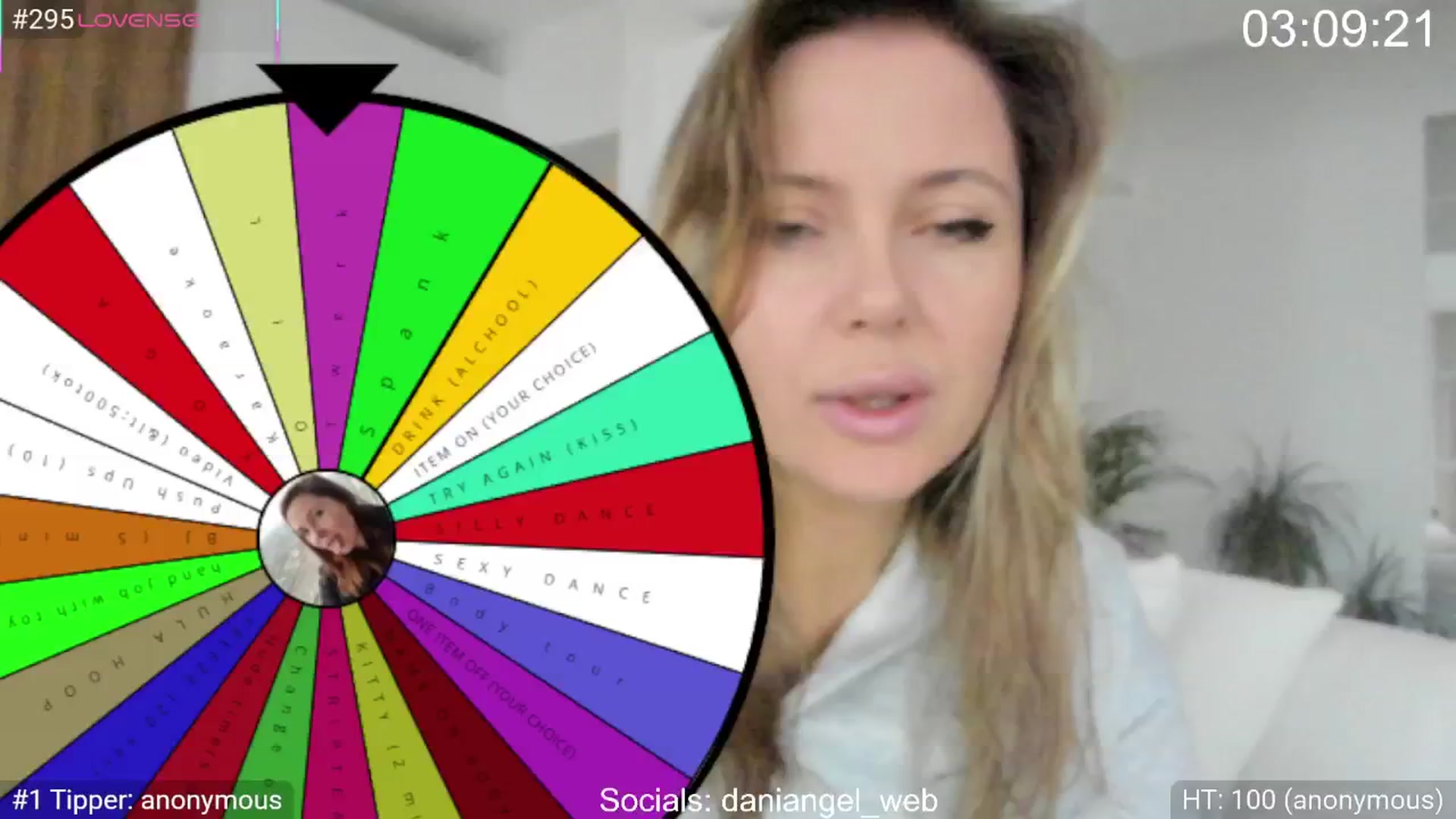 Gallery image thumbnail from Dani_Angel's myfreecams stream on, 11/14/2025, 06:37 image 15 of 20