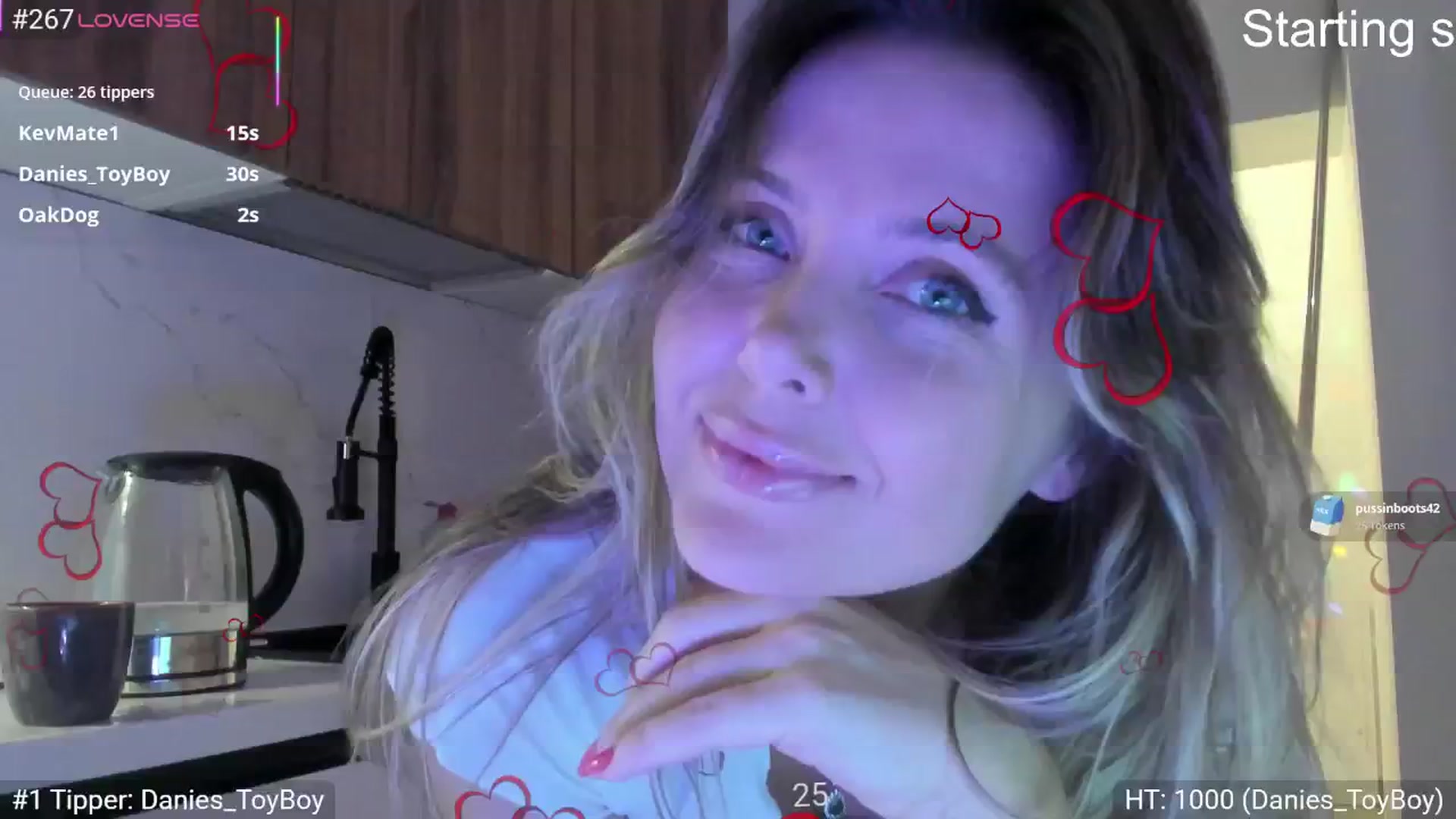 Gallery image thumbnail from Dani_Angel's myfreecams stream on, 11/17/2025, 21:04 image 9 of 20