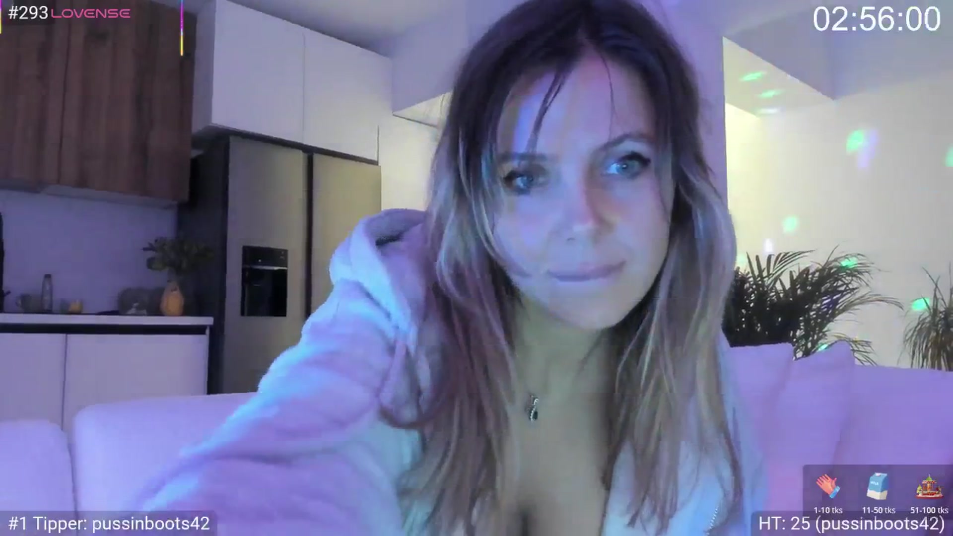 Gallery image thumbnail from Dani_Angel's myfreecams stream on, 11/20/2025, 21:30 image 3 of 20