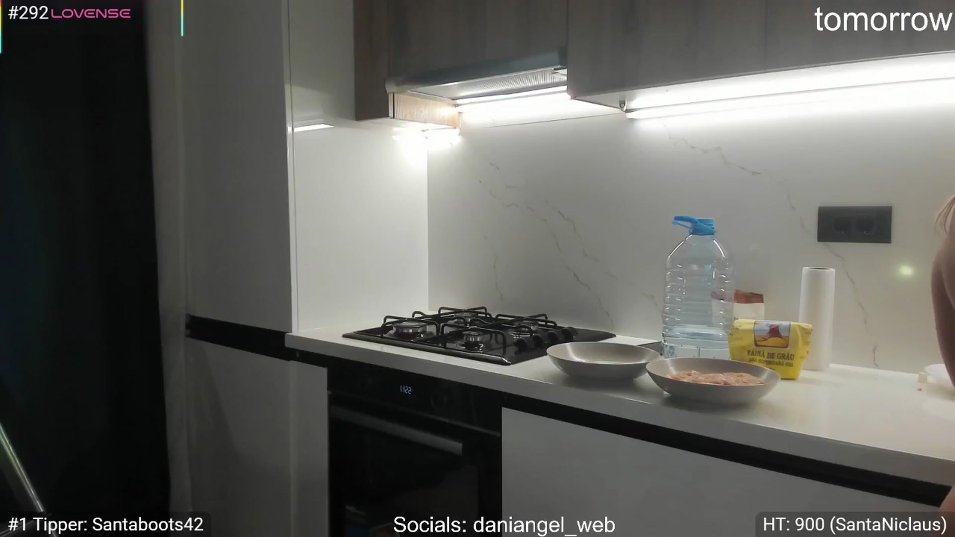 Gallery image thumbnail from Dani_Angel's myfreecams stream on, 12/04/2025, 23:21 image 15 of 20