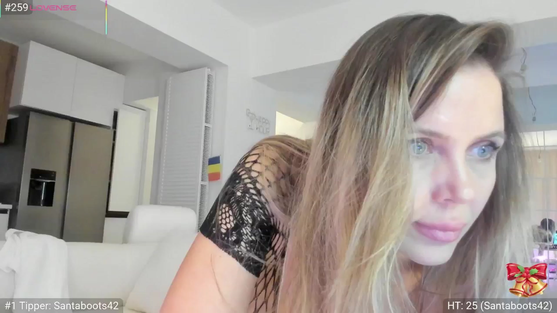 Gallery image thumbnail from Dani_Angel's myfreecams stream on, 12/17/2025, 19:21 image 4 of 20