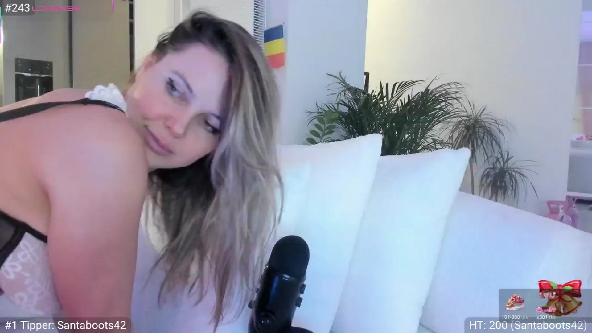 Gallery image thumbnail from Dani_Angel's myfreecams stream on, 12/17/2025, 20:54 image 7 of 20