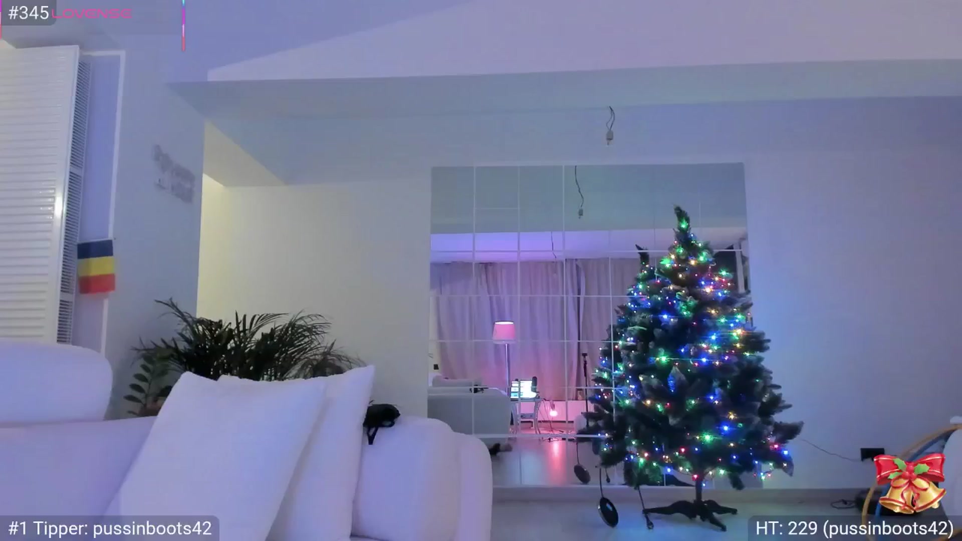 Gallery image thumbnail from Dani_Angel's myfreecams stream on, 12/29/2025, 20:16 image 6 of 20