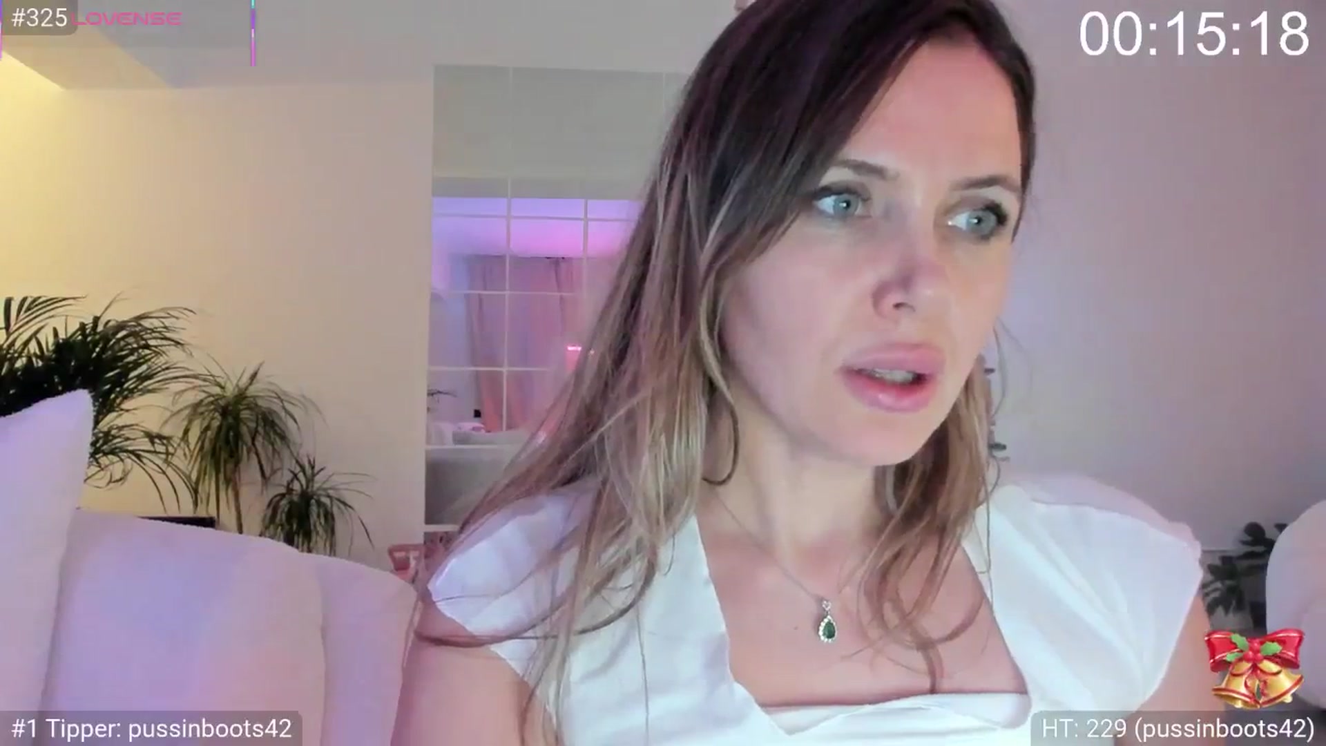 Gallery image thumbnail from Dani_Angel's myfreecams stream on, 12/29/2025, 23:20 image 17 of 20