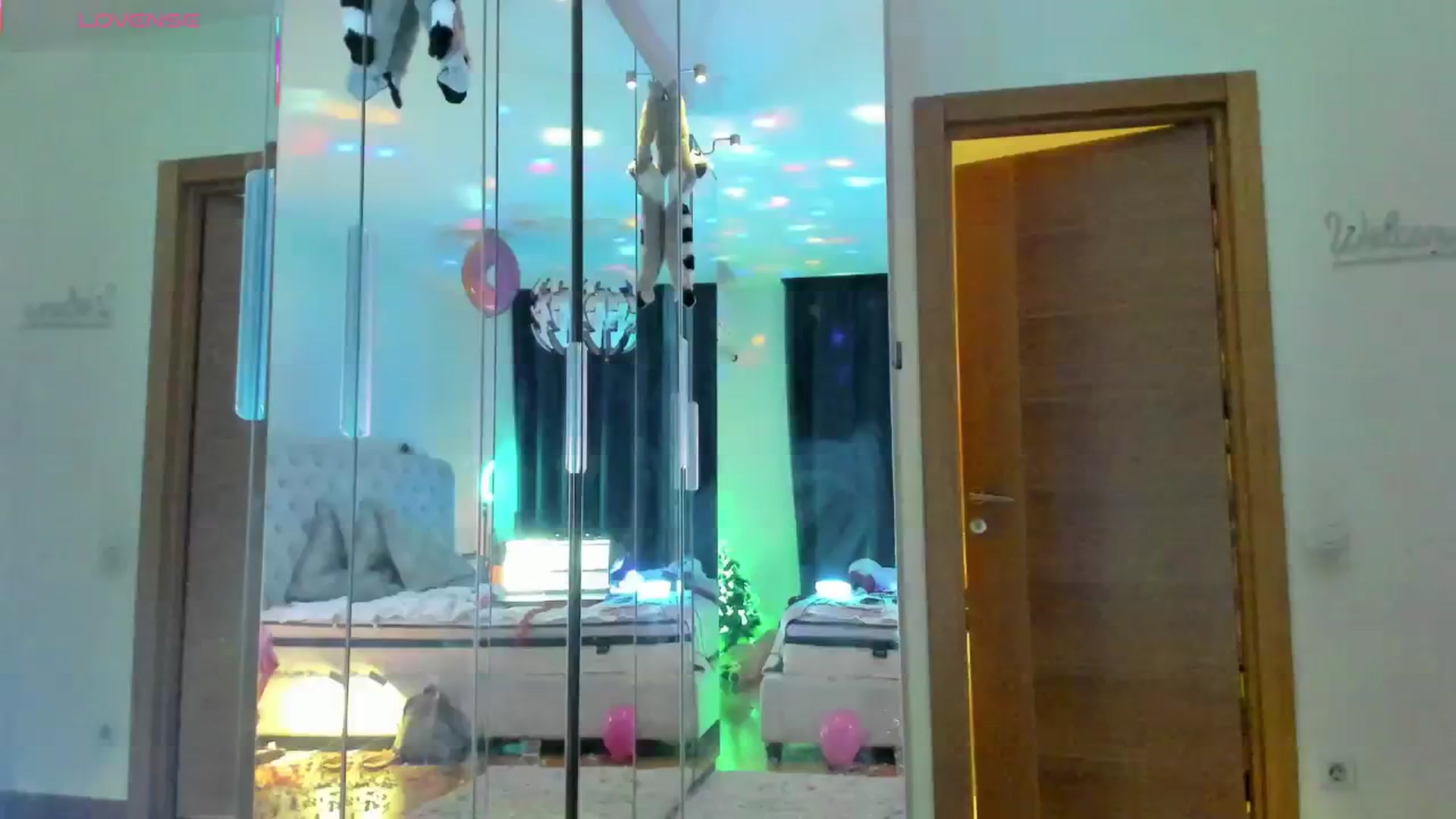 Gallery image thumbnail from Dani_Angel's myfreecams stream on, 01/01/2026, 01:29 image 7 of 20