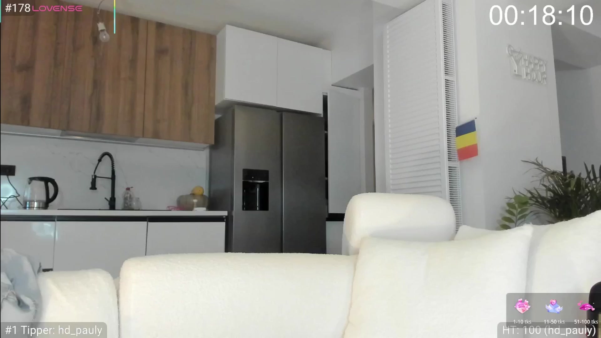 Gallery image thumbnail from Dani_Angel's myfreecams stream on, 01/04/2026, 15:01 image 16 of 20