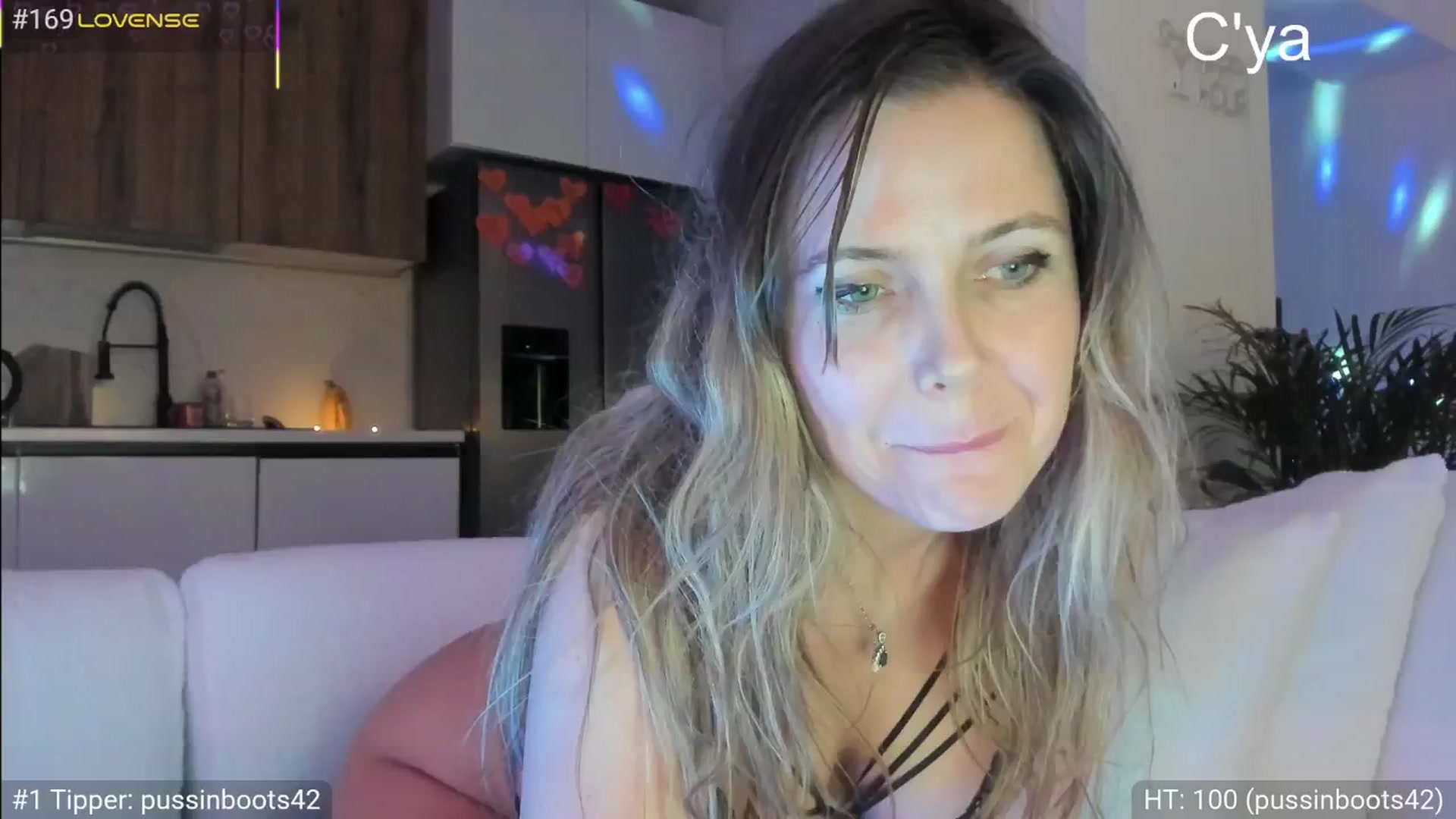 Gallery image thumbnail from Dani_Angel's myfreecams stream on, 01/26/2026, 21:58 image 2 of 20