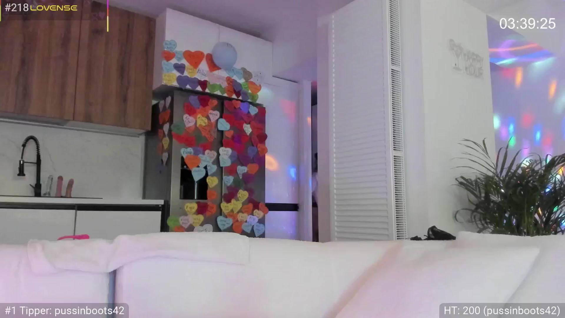 Gallery image thumbnail from Dani_Angel's myfreecams stream on, 02/28/2026, 20:30 image 11 of 20