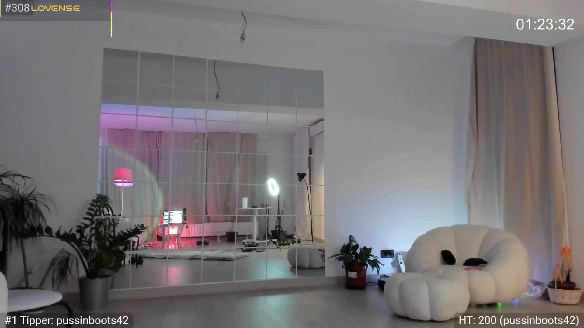 Gallery image thumbnail from Dani_Angel's myfreecams stream on, 03/10/2026, 21:10 image 14 of 20