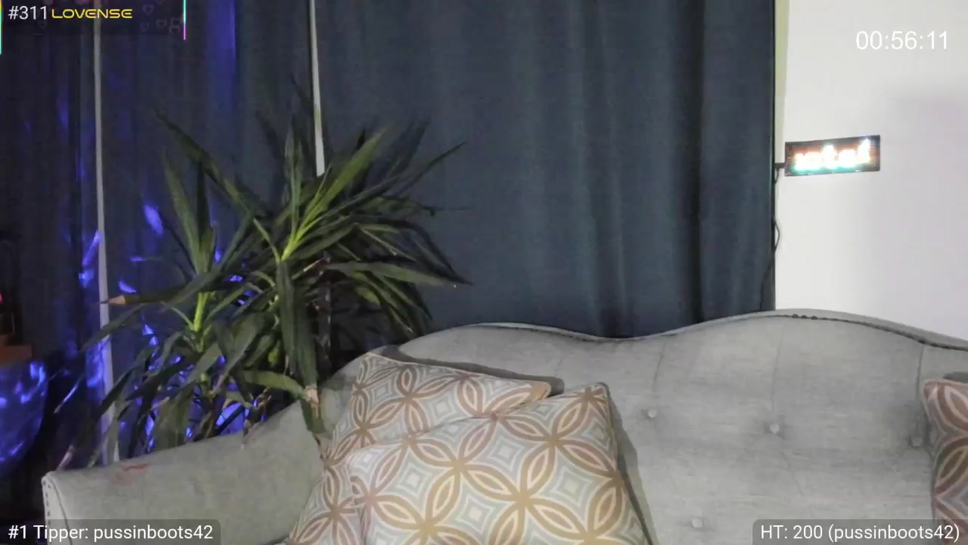 Gallery image thumbnail from Dani_Angel's myfreecams stream on, 03/10/2026, 22:57 image 15 of 20