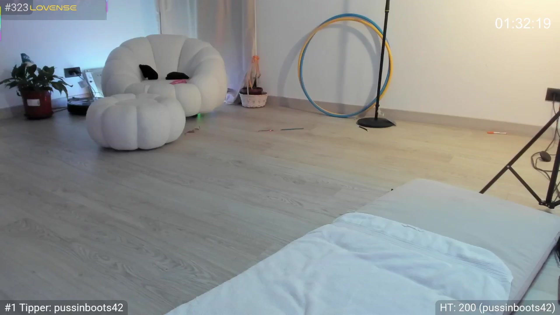 Gallery image thumbnail from Dani_Angel's myfreecams stream on, 03/11/2026, 21:06 image 13 of 20