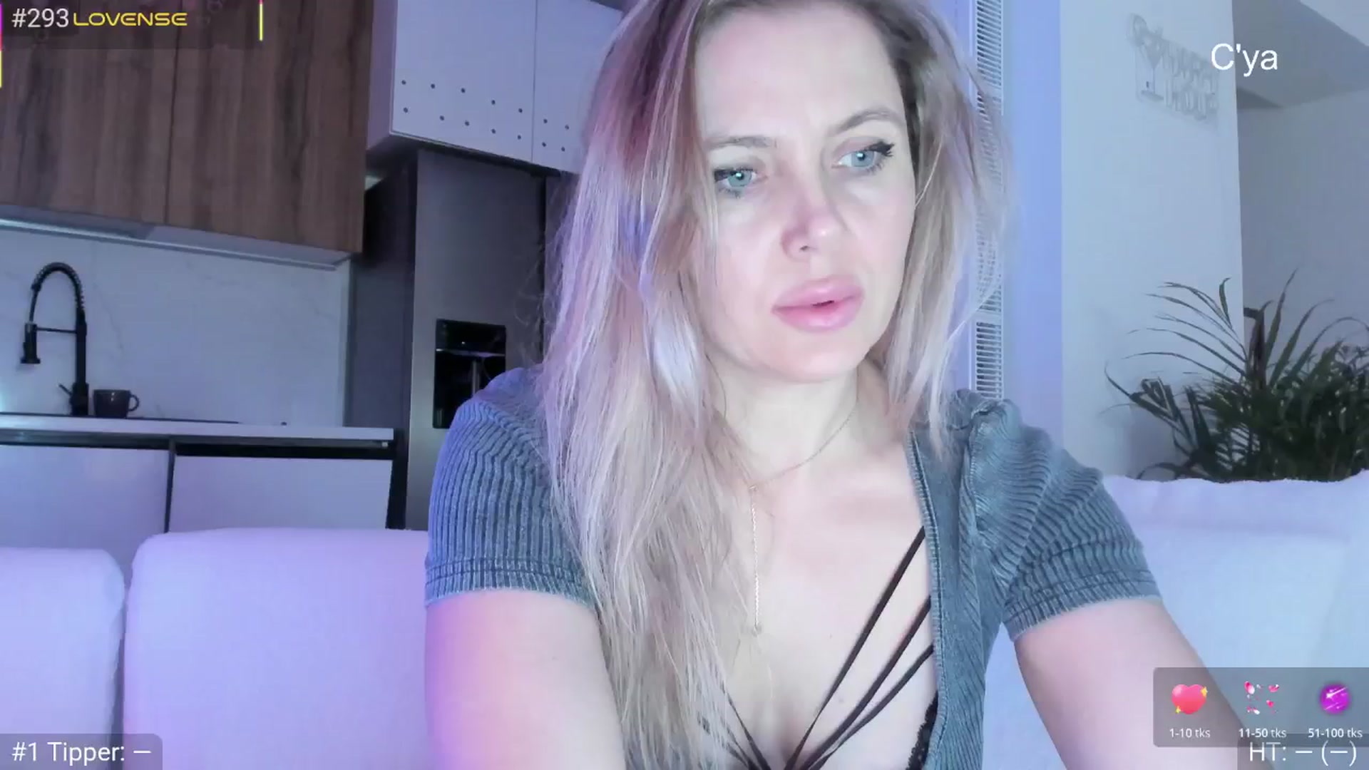 Gallery image thumbnail from Dani_Angel's myfreecams stream on, 03/15/2026, 22:03 image 1 of 20