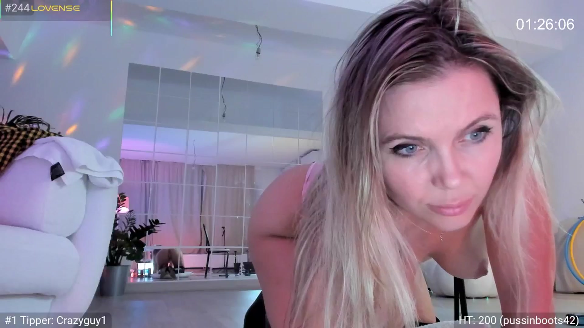 Gallery image thumbnail from Dani_Angel's myfreecams stream on, 03/21/2026, 20:42 image 12 of 20