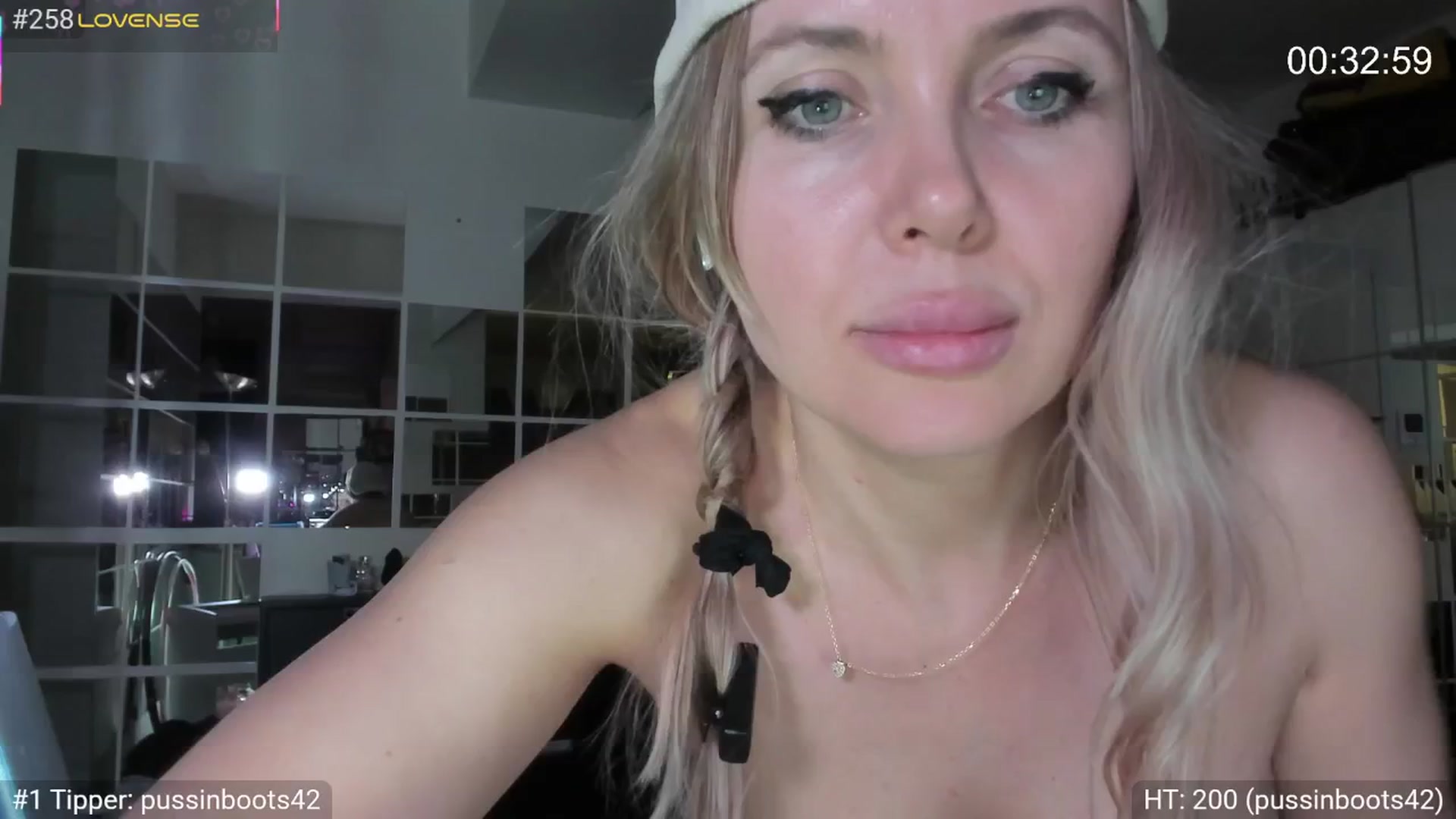 Gallery image thumbnail from Dani_Angel's myfreecams stream on, 03/28/2026, 23:44 image 12 of 20