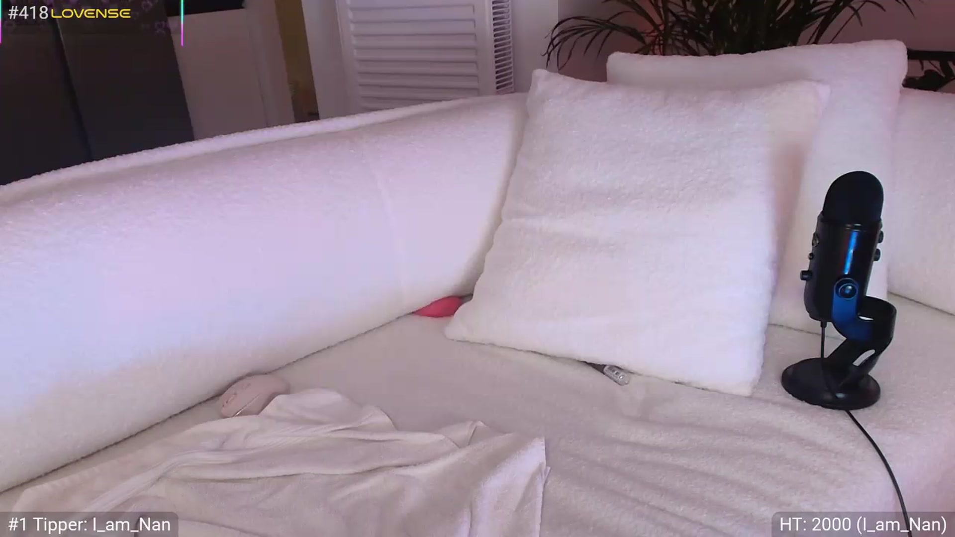 Gallery image thumbnail from Dani_Angel's myfreecams stream on, 07/10/2026, 20:50 image 17 of 20