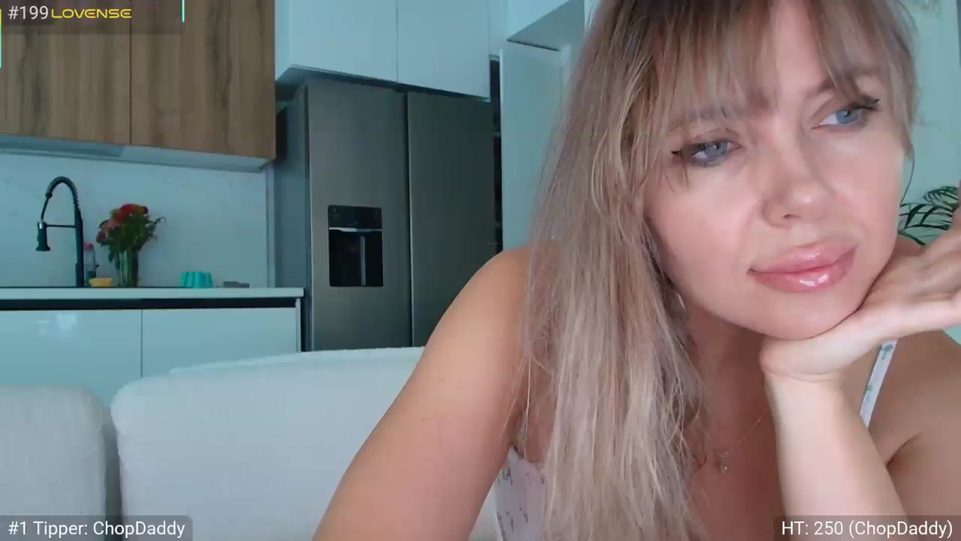 Gallery image thumbnail from Dani_Angel's myfreecams stream on, 08/12/2026, 05:14 image 2 of 20