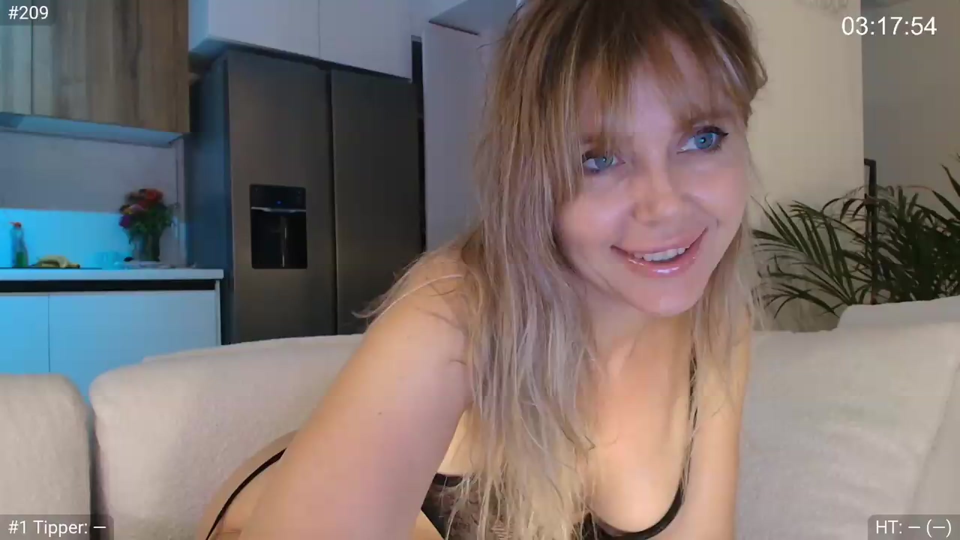 Gallery image thumbnail from Dani_Angel's myfreecams stream on, 08/12/2026, 19:03 image 4 of 20