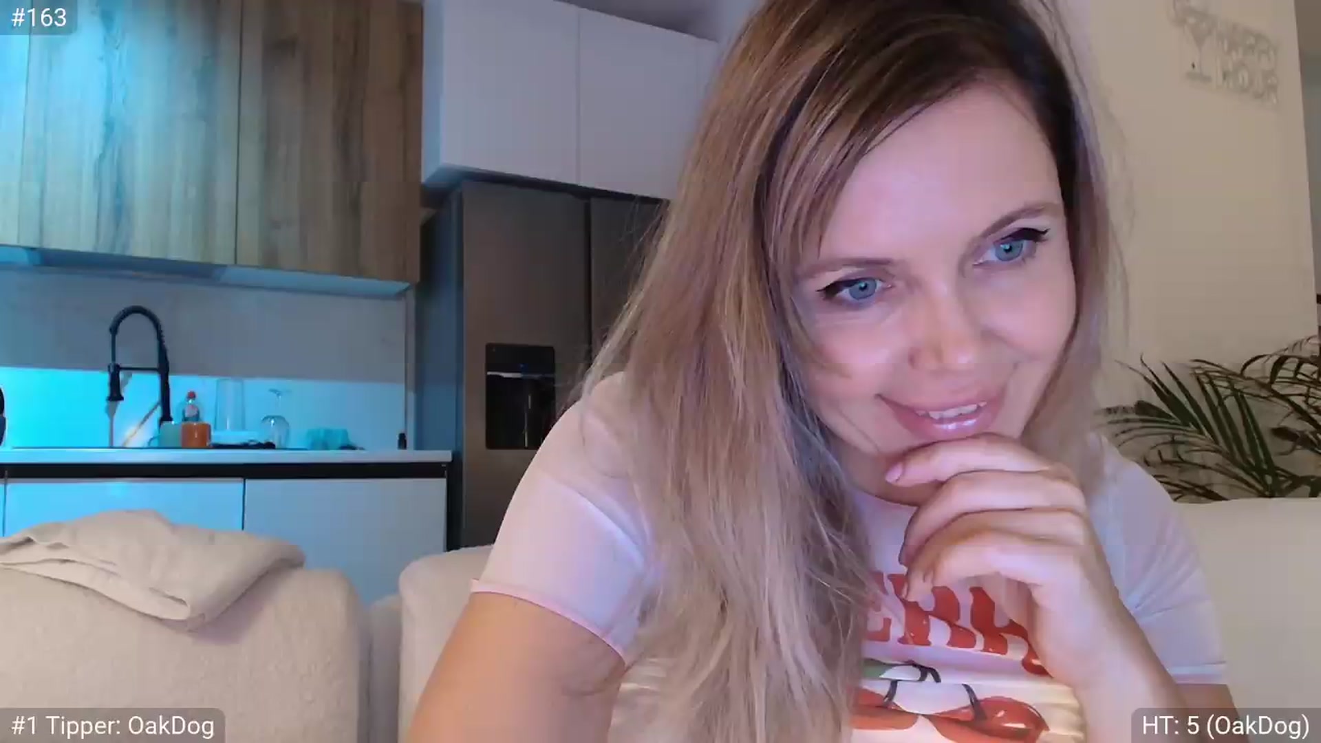 Gallery image thumbnail from Dani_Angel's myfreecams stream on, 08/15/2026, 19:31 image 7 of 20