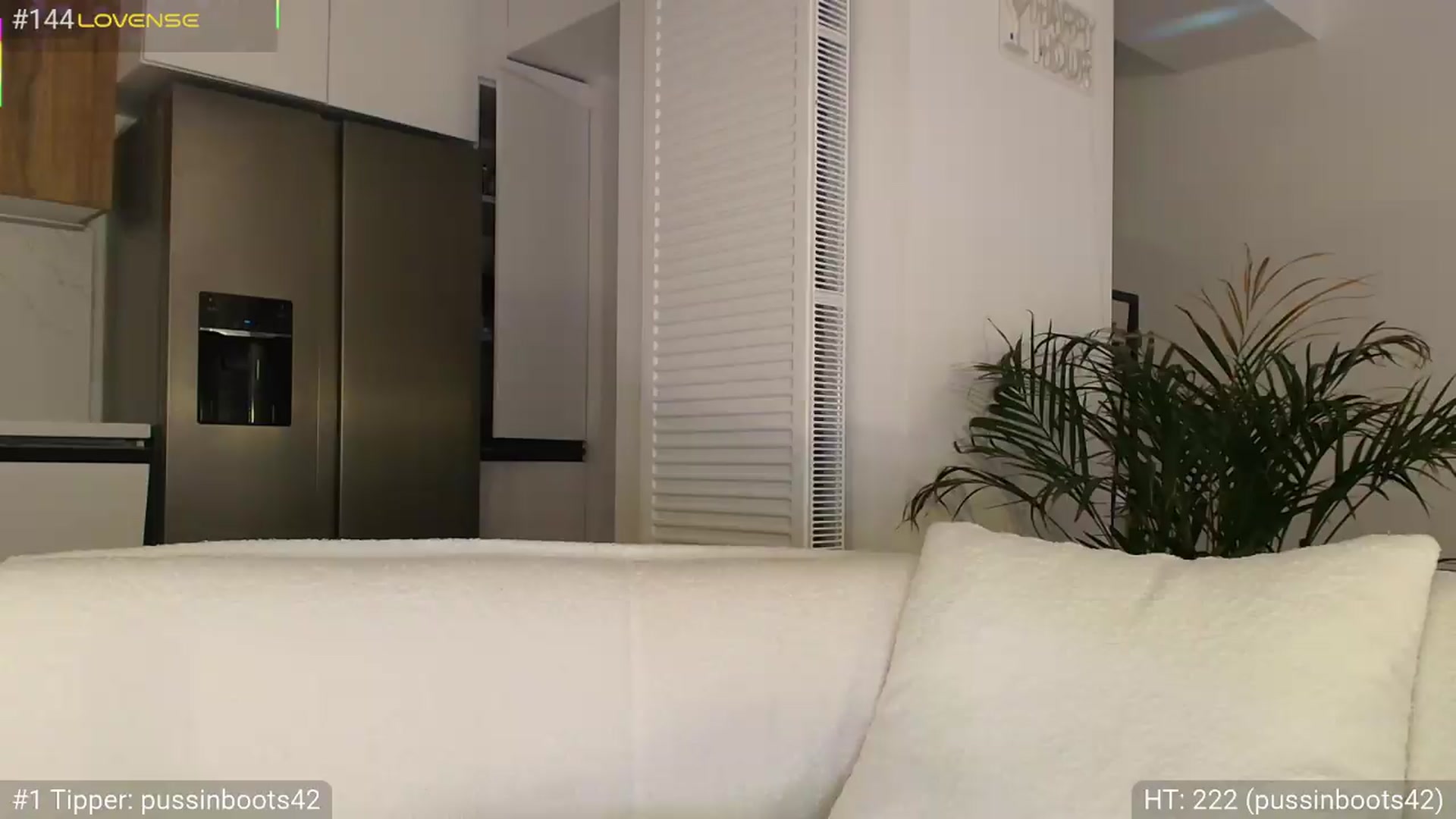Gallery image thumbnail from Dani_Angel's myfreecams stream on, 09/03/2026, 21:35 image 7 of 20