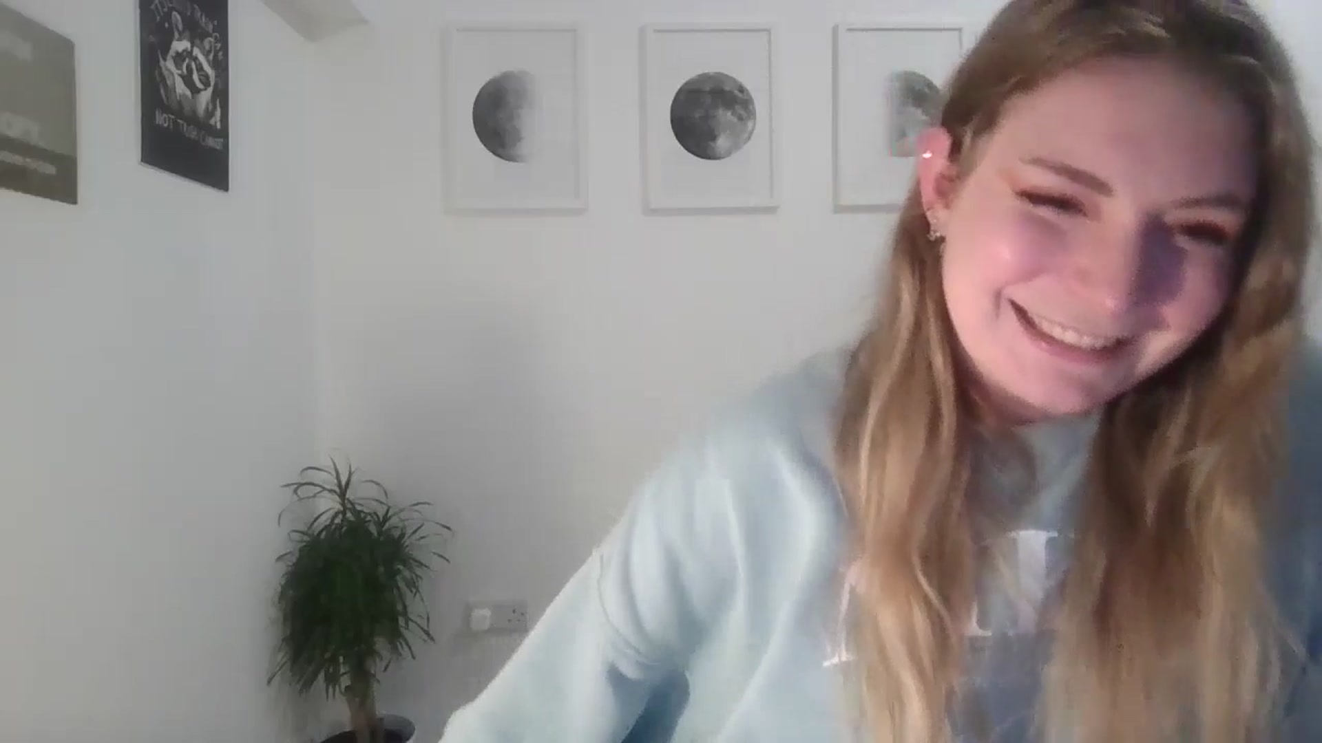 Gallery image thumbnail from Dani_Darling's myfreecams stream on, 03/01/2025, 24:08 image 4 of 20